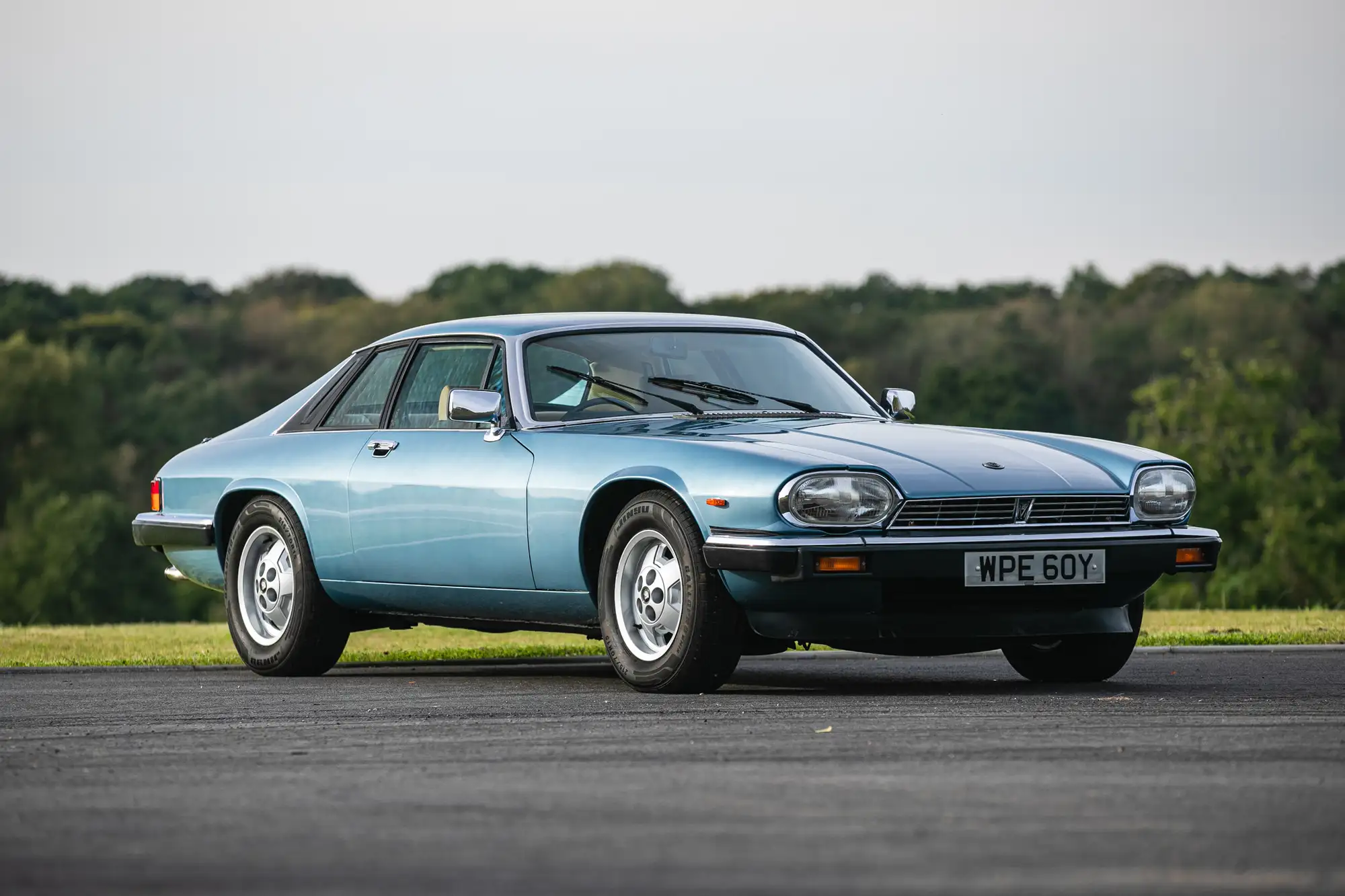 Iconic Auctioneers | 1982 Jaguar XJ-S HE-Sold
