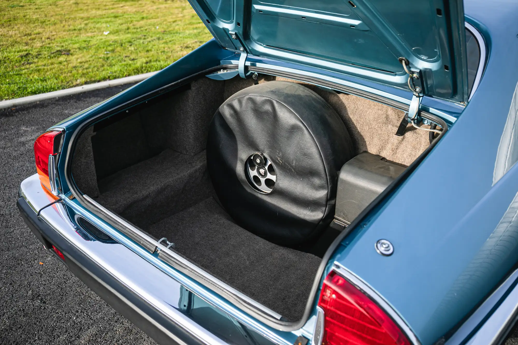 1982 Jaguar XJ-S HE-Sold