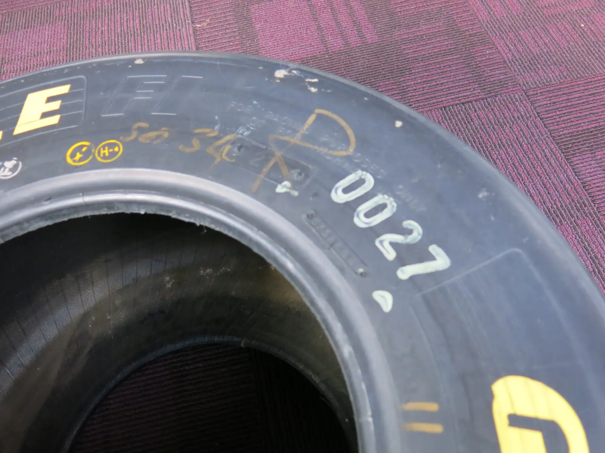 Williams Formula 1 Goodyear Eagle Tyre Glass-Topped Table  