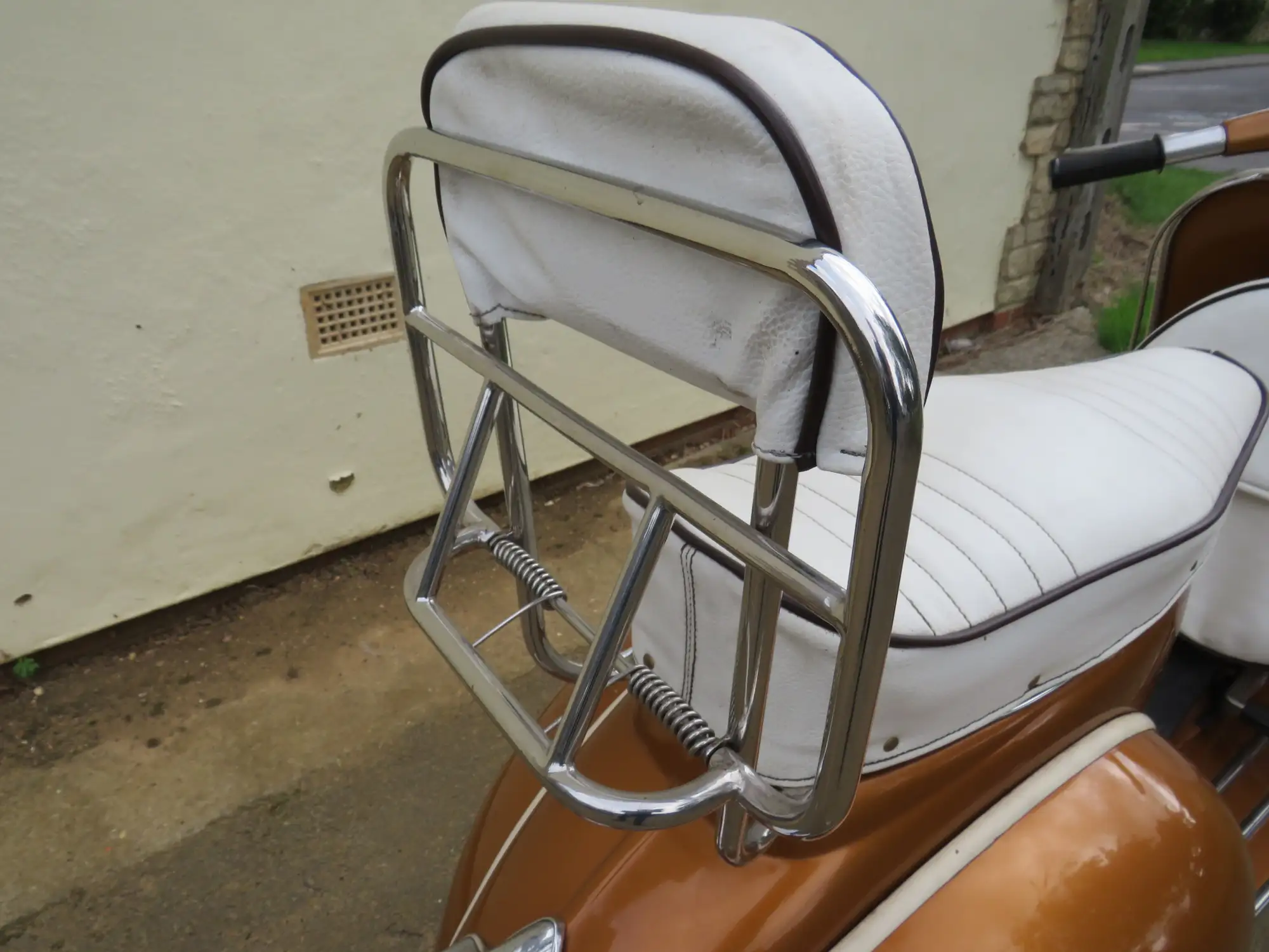 1964 Vespa (Douglas) VBB2T 150cc-Sold