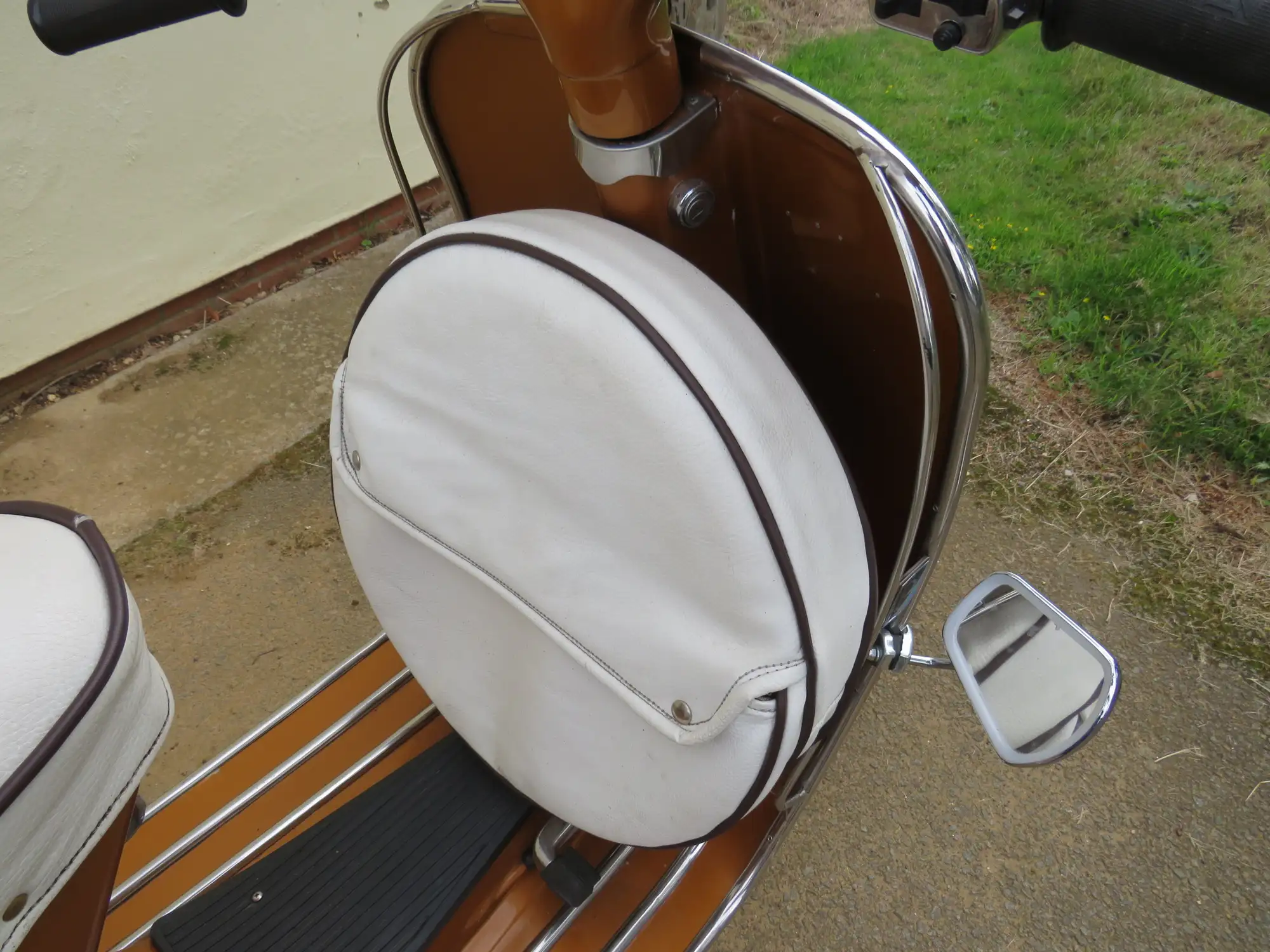 1964 Vespa (Douglas) VBB2T 150cc-Sold