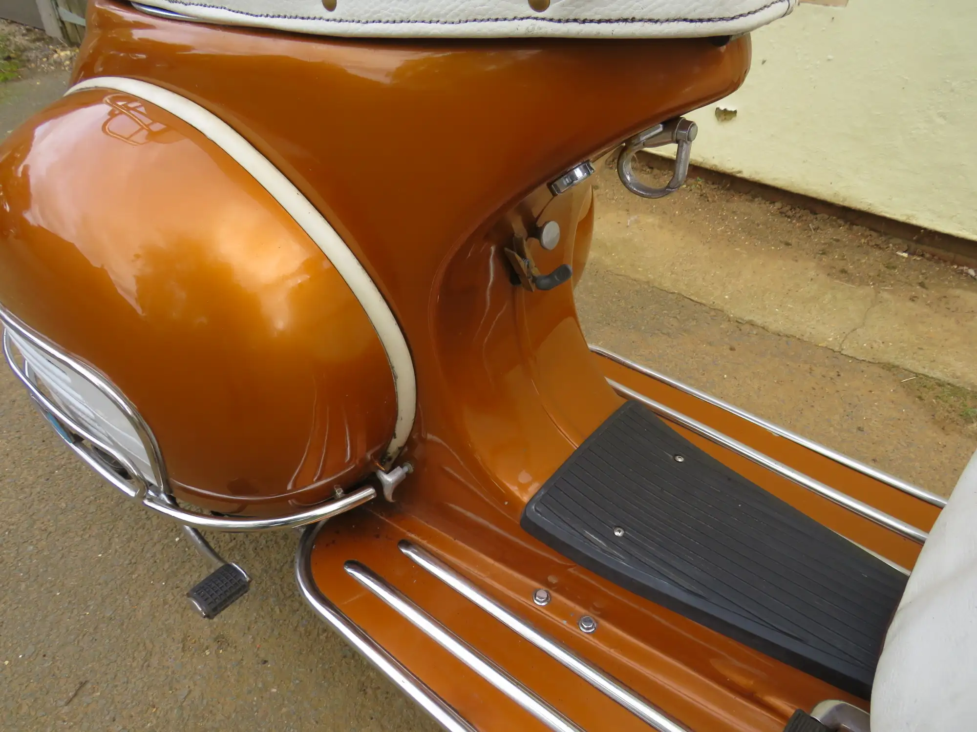 1964 Vespa (Douglas) VBB2T 150cc-Sold