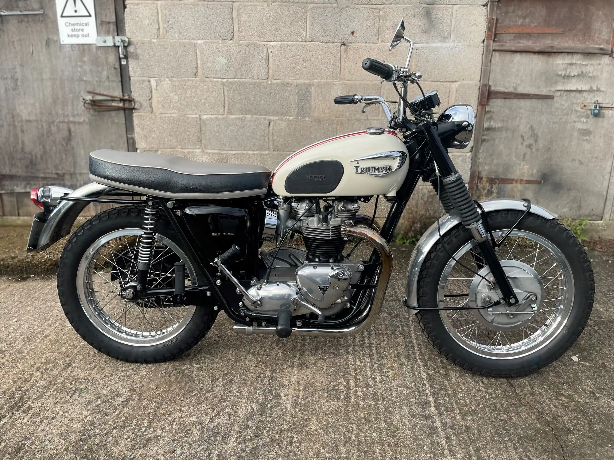 1966 Triumph T120 Bonneville TT Special 649cc-Sold