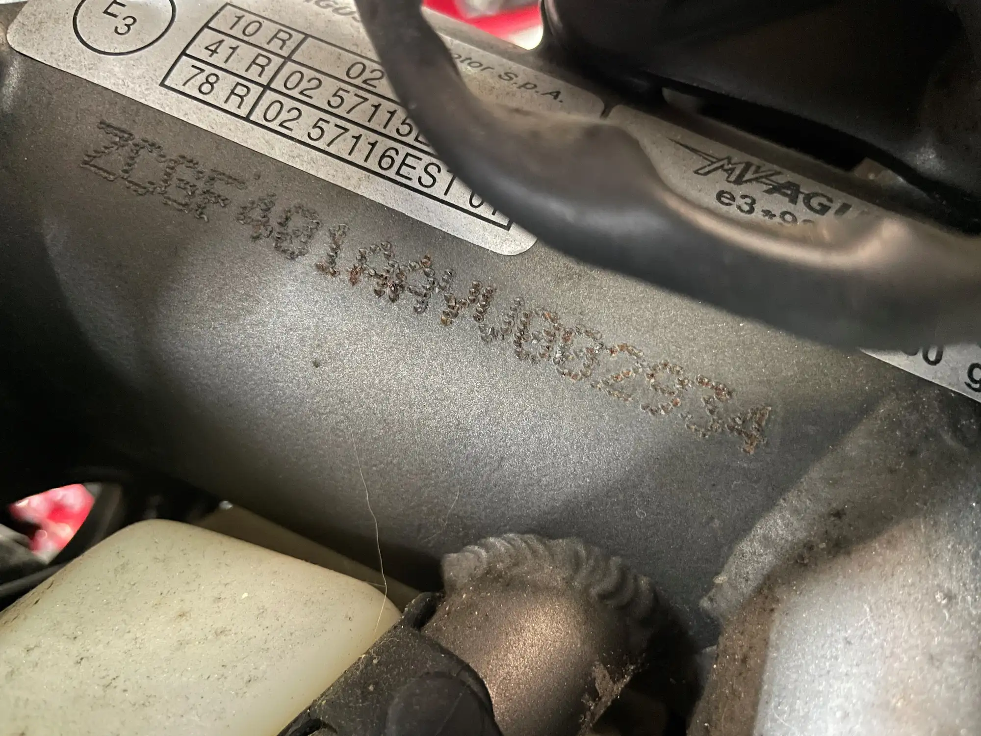 2001 MV Agusta 750 F4 749cc-For Sale