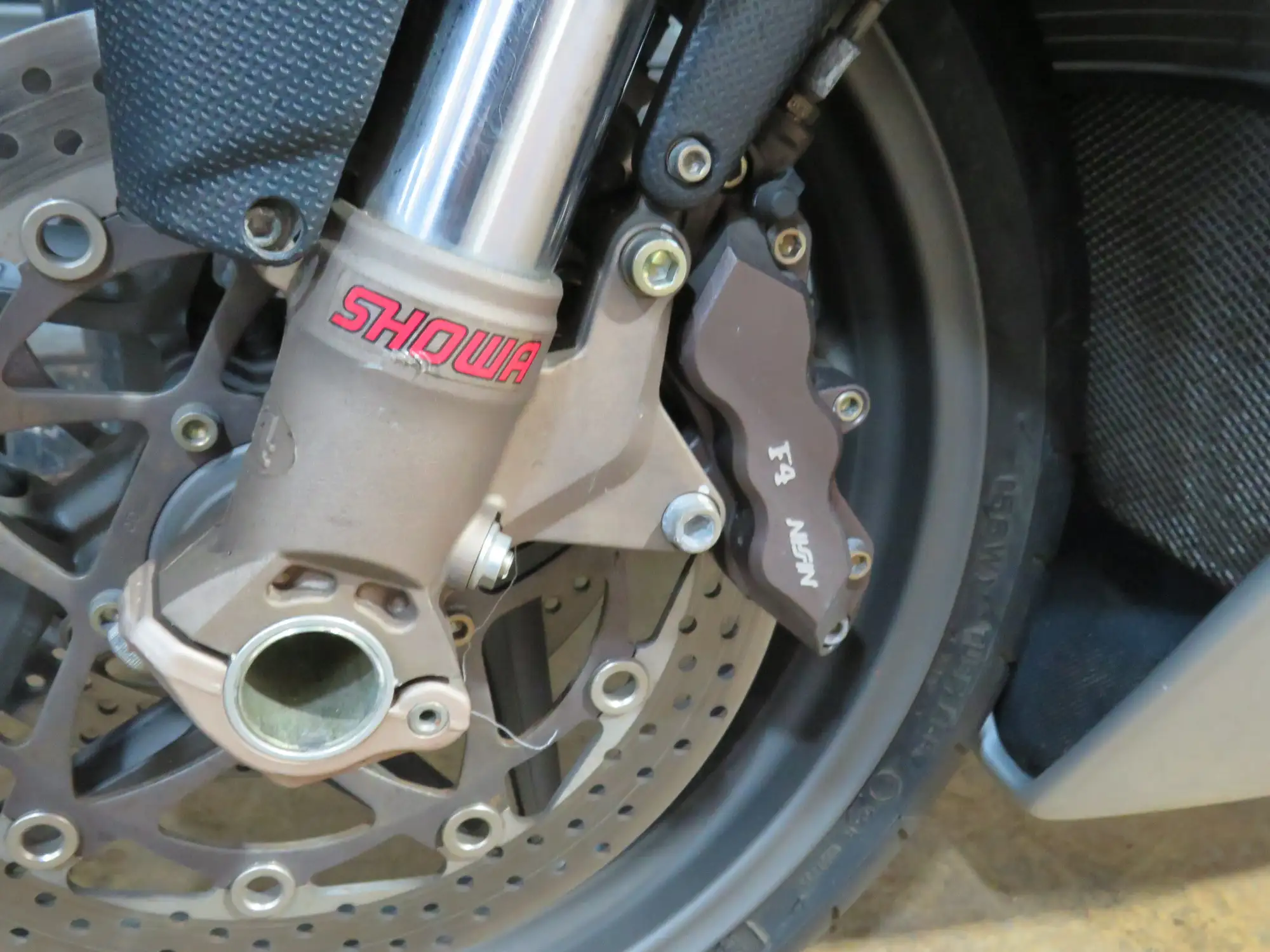 2001 MV Agusta 750 F4 749cc-For Sale