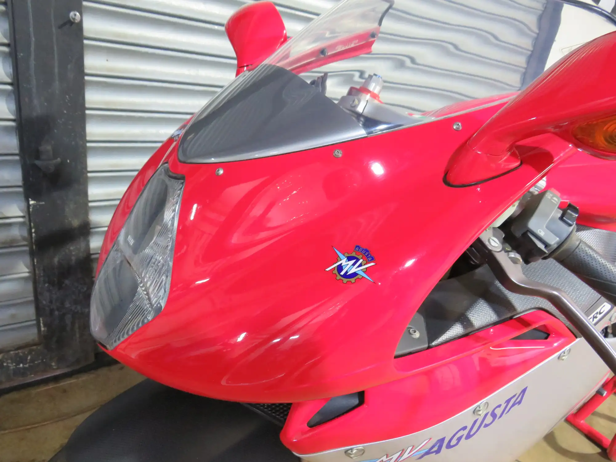 2001 MV Agusta 750 F4 749cc-For Sale
