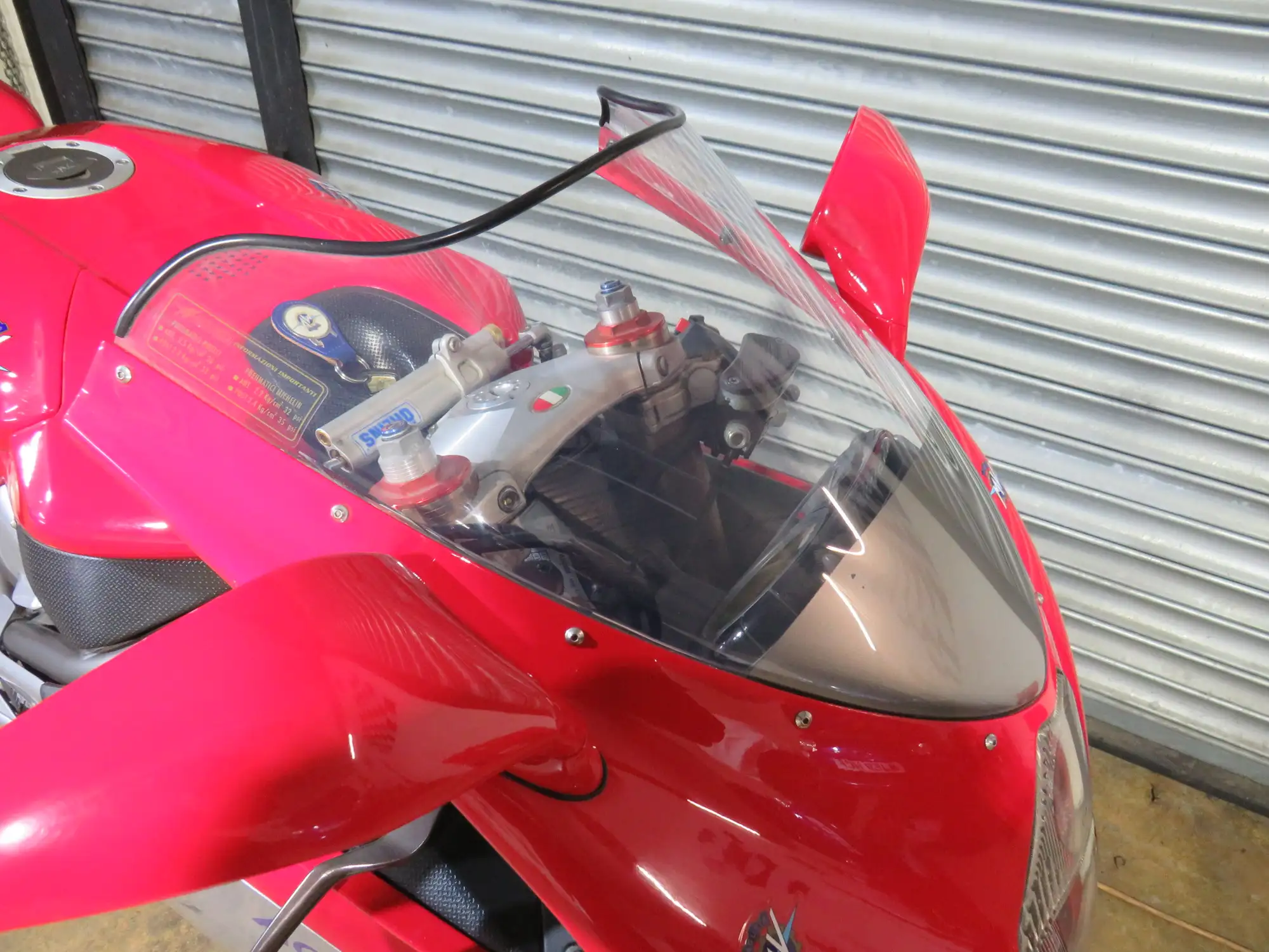 2001 MV Agusta 750 F4 749cc-For Sale