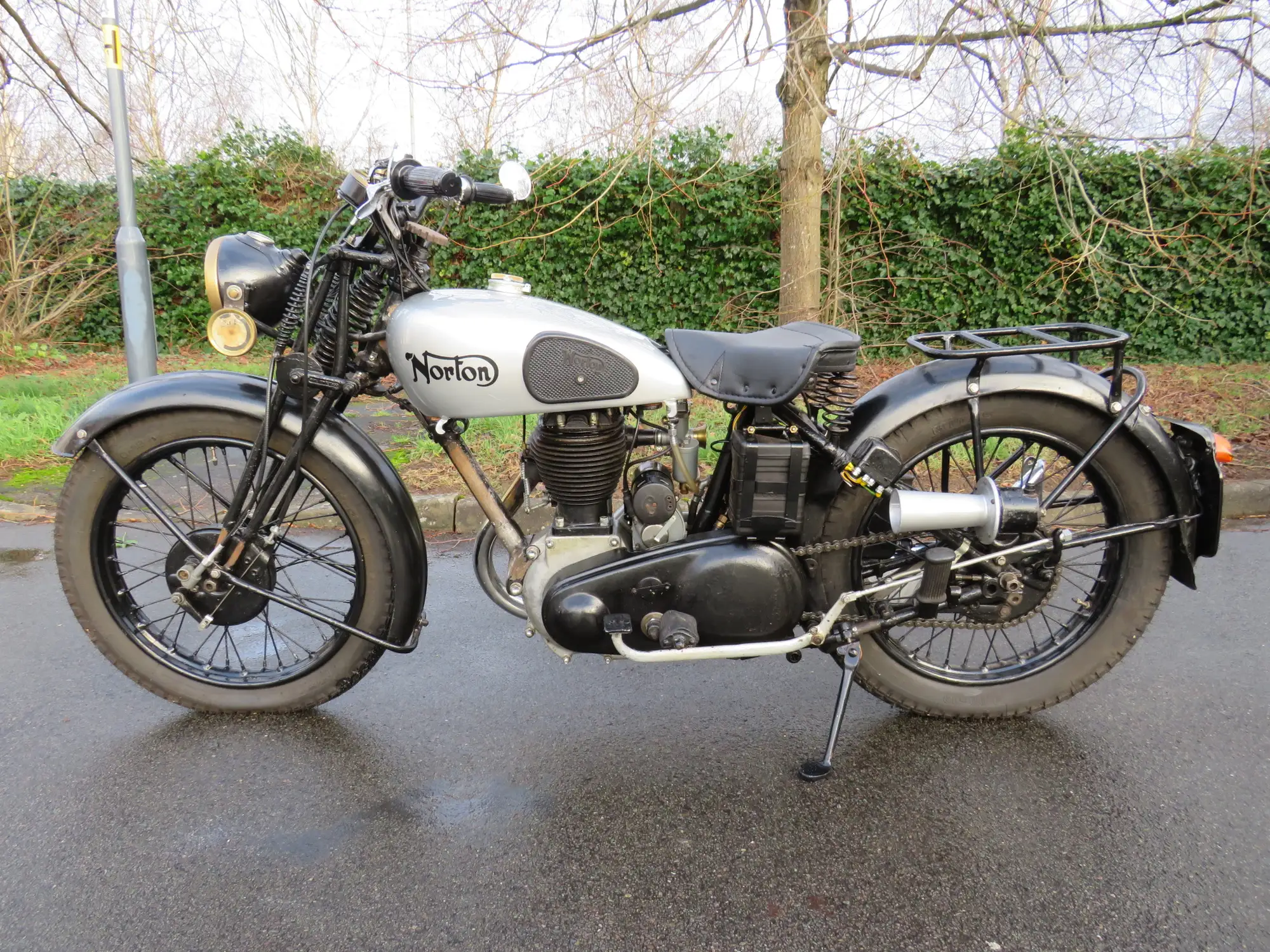 1942 Norton 16H 660cc-Sold