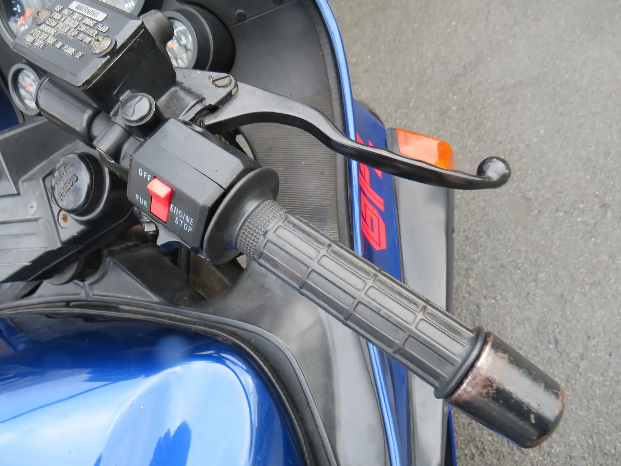 1988 Kawasaki GPZ1000RX 997cc-Sold