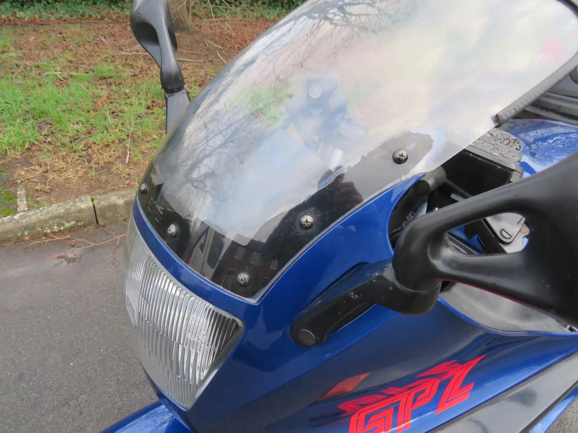 1988 Kawasaki GPZ1000RX 997cc-Sold