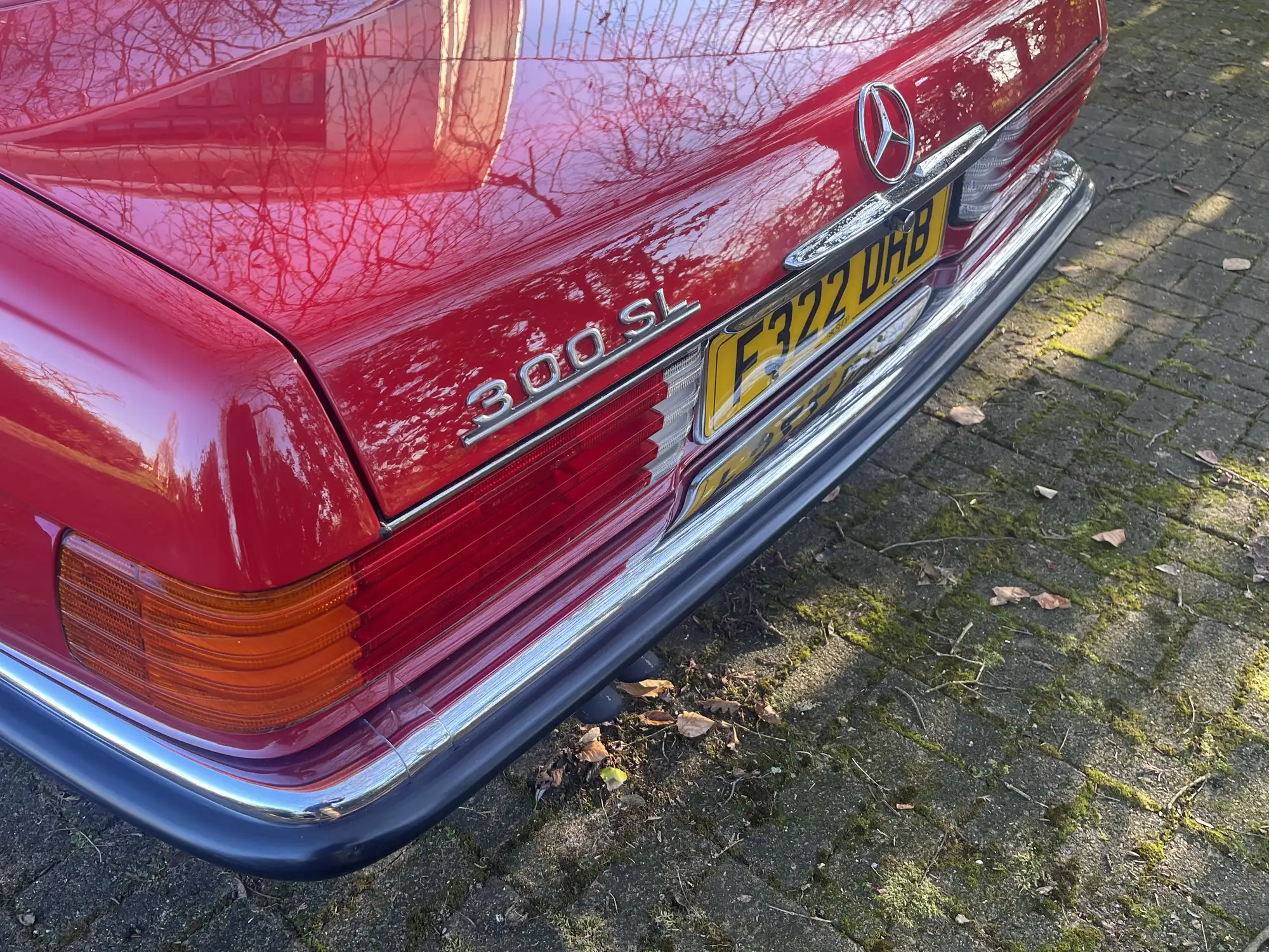 1988 Mercedes-Benz 300SL (R107) -Sold