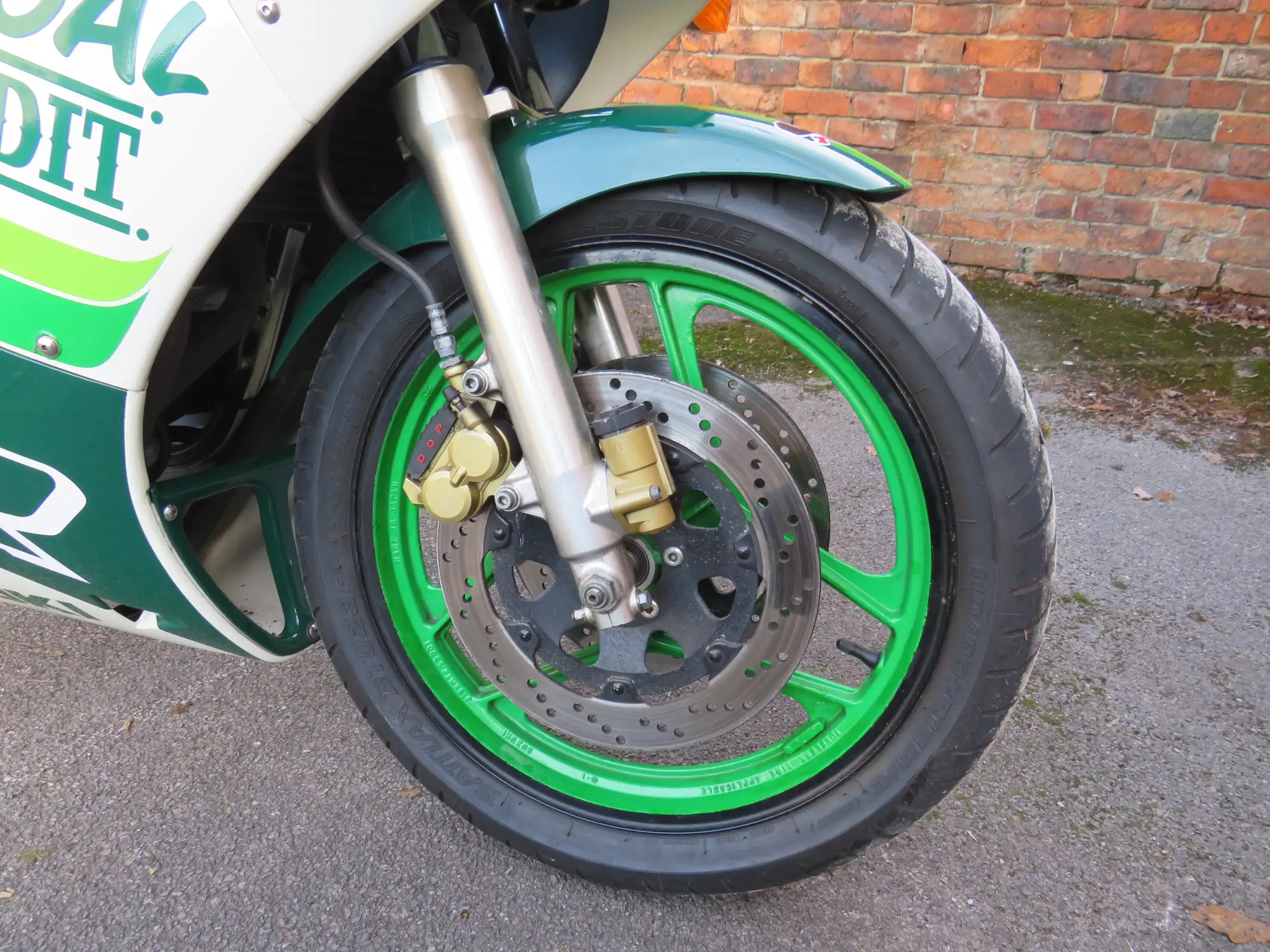 1986 Suzuki GSX R750G 