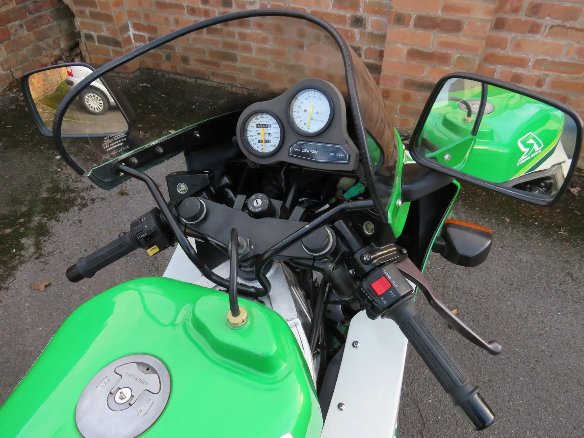 1986 Suzuki GSX R750G 