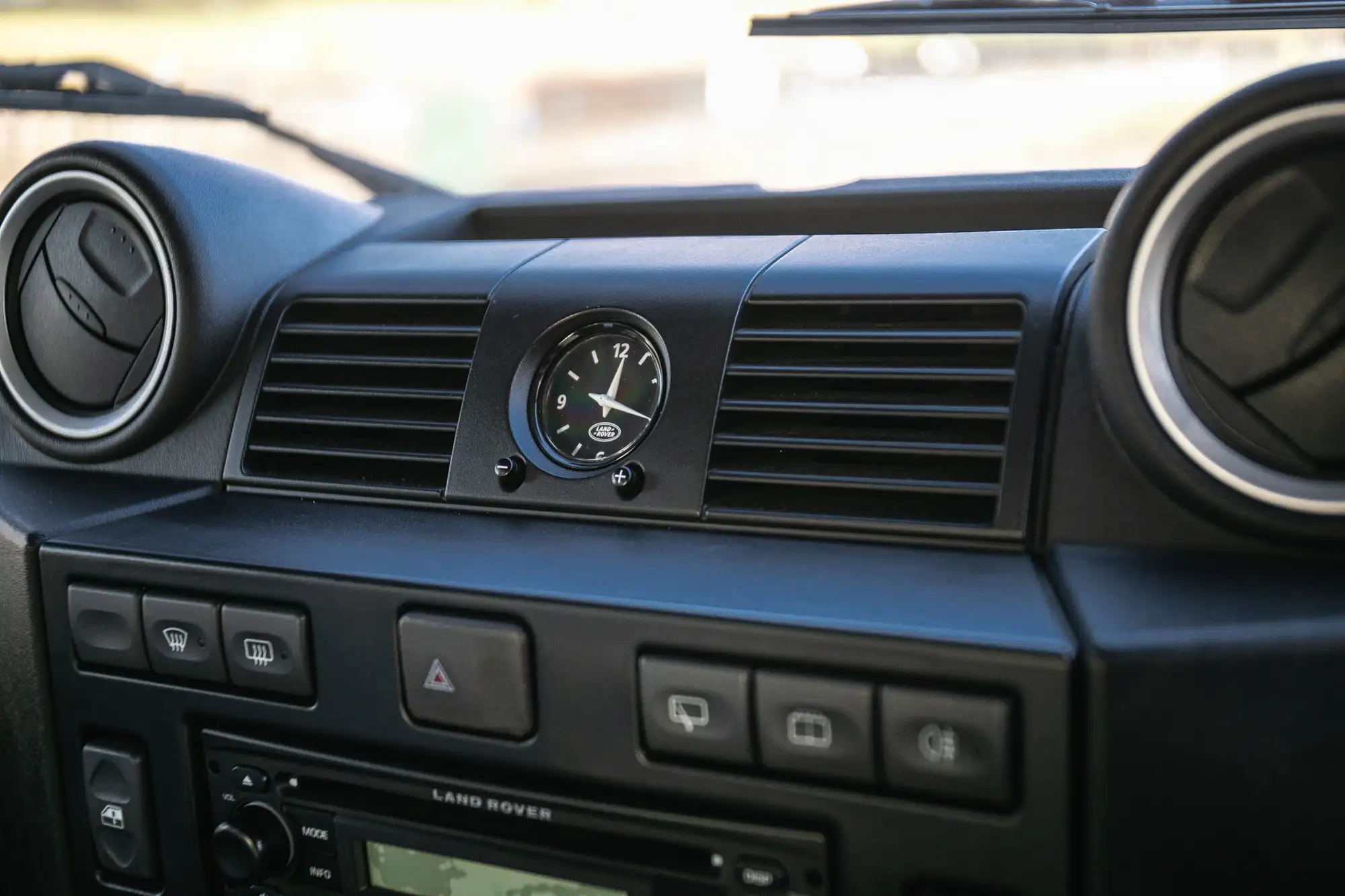 2008 Land Rover Defender 90 TDCi 2.4 County Station Wagon-Sold