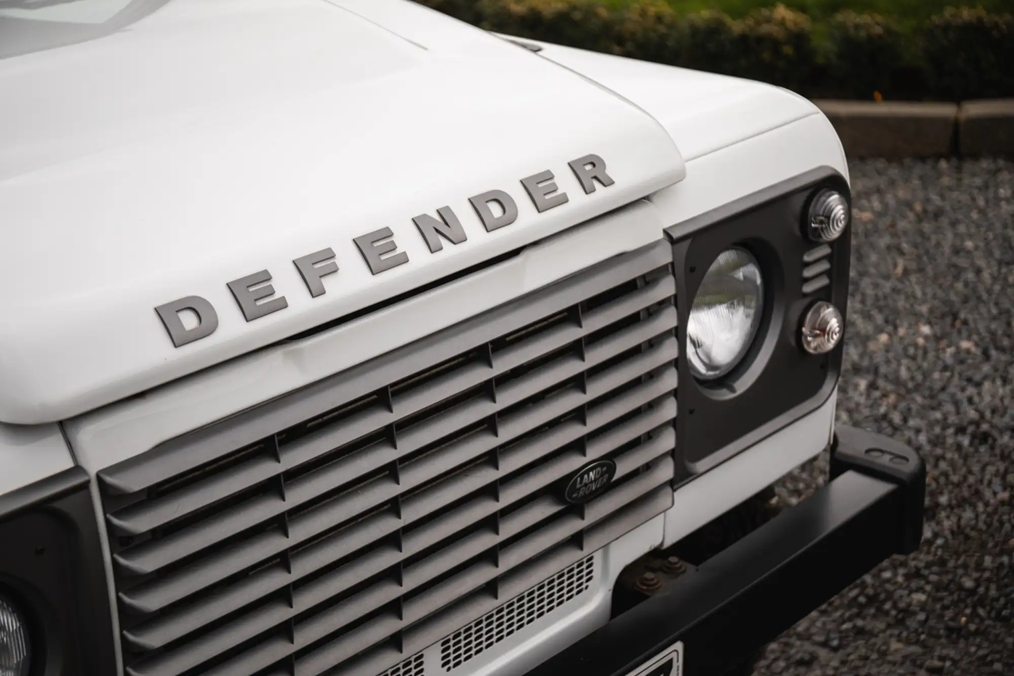 2014 Land Rover Defender 110 2.2-Litre Station Wagon (7-seat-Sold