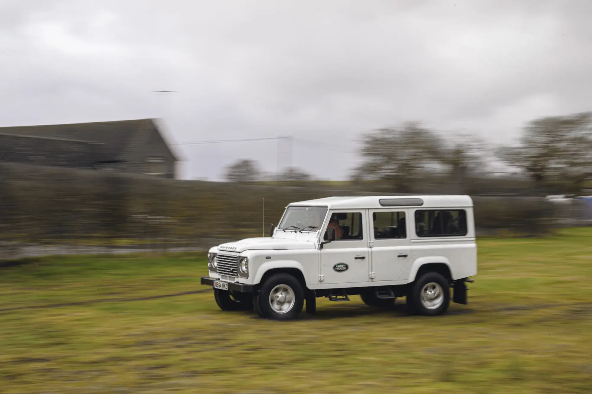 2014 Land Rover Defender 110 2.2-Litre Station Wagon (7-seat-Sold
