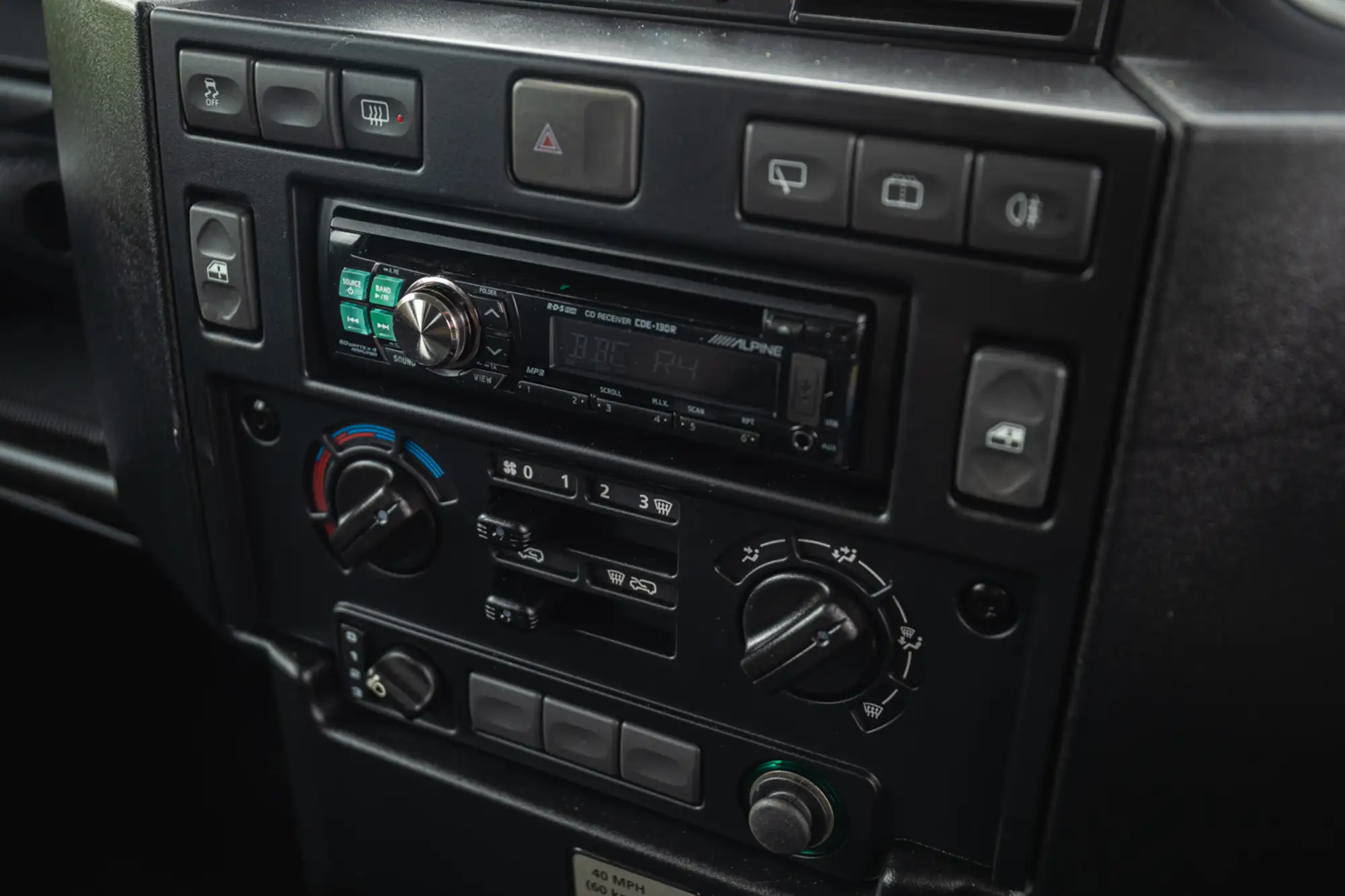 2014 Land Rover Defender 110 2.2-Litre Station Wagon (7-seat-Sold