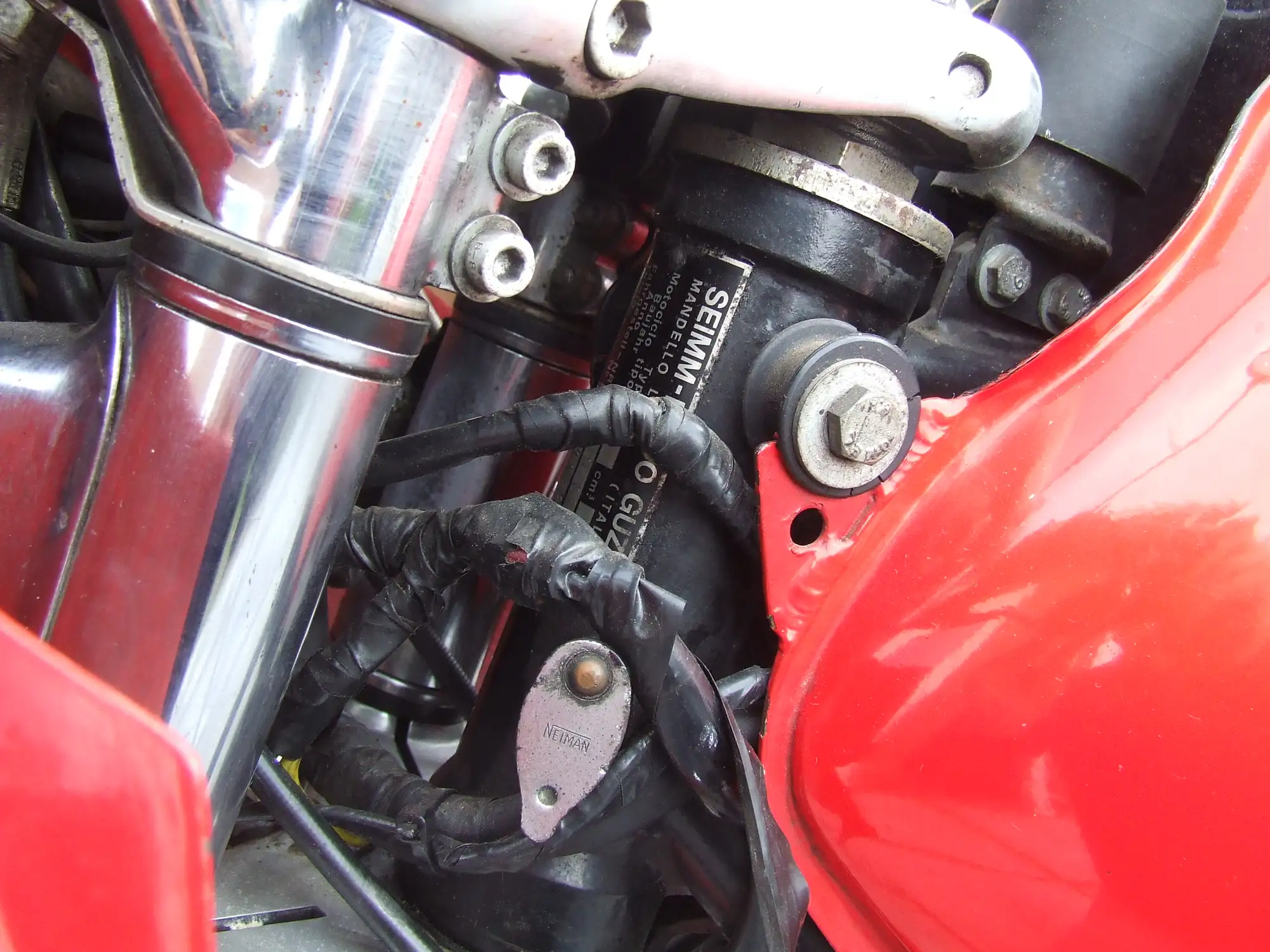 1976 Moto Guzzi Le Mans 850cc-Sold