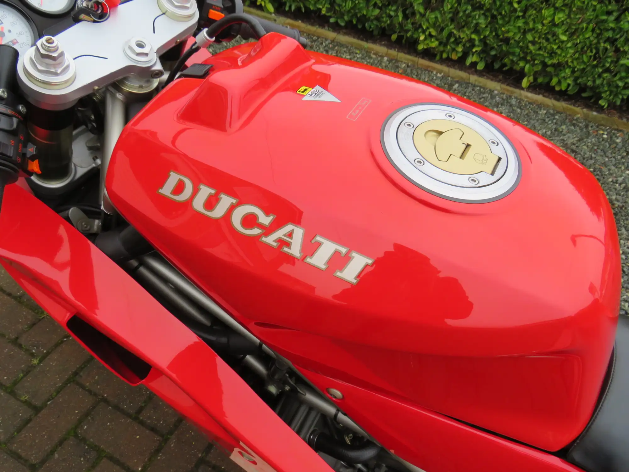 1994 Ducati 888 Strada 888cc-Sold