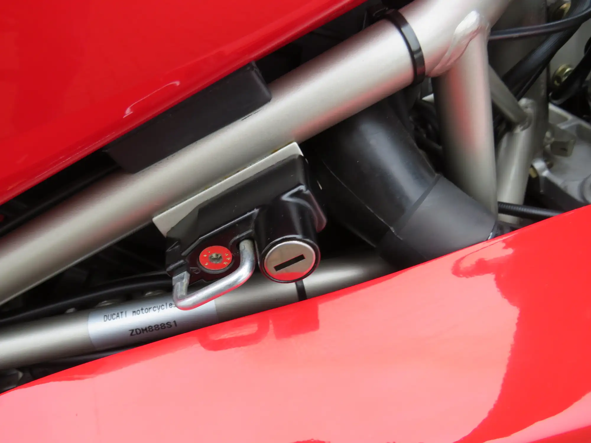 1994 Ducati 888 Strada 888cc-Sold