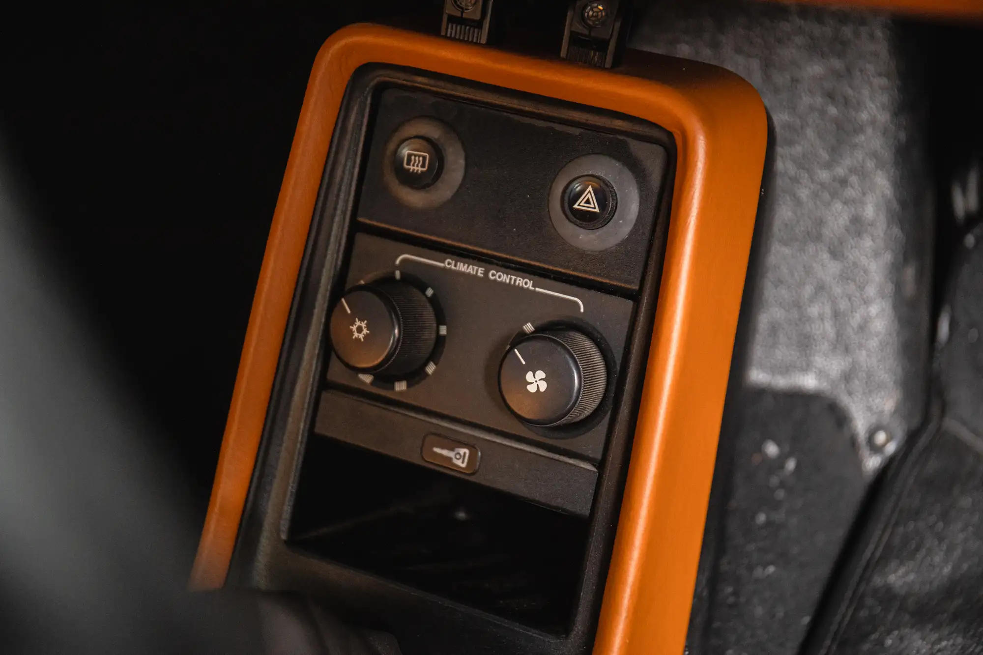 1987 Porsche 911 Carrera 3.2 SuperSport Coupé-Sold