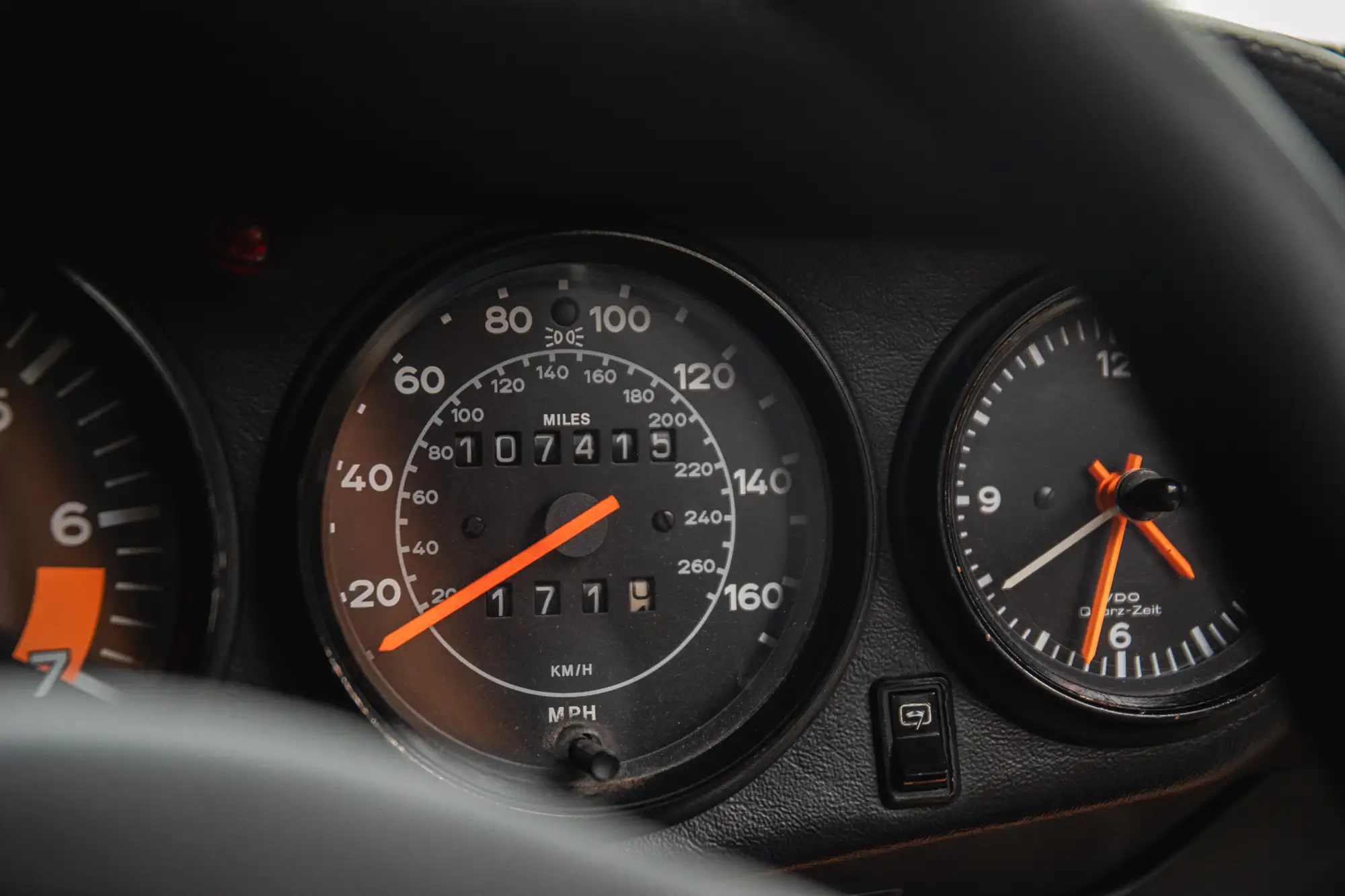 1987 Porsche 911 Carrera 3.2 SuperSport Coupé-Sold