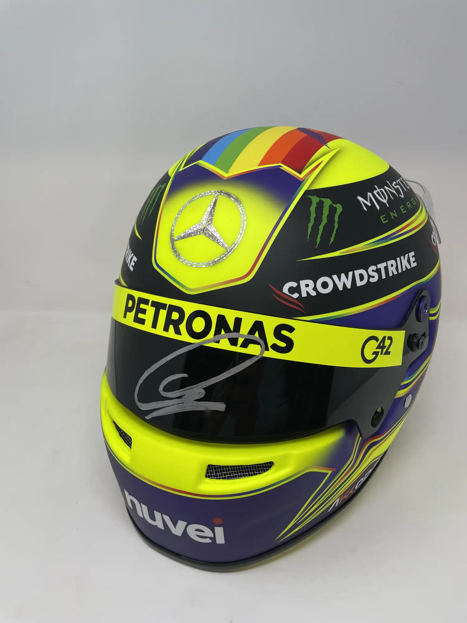 Lewis Hamilton Replica 2023 Helmet with Signature to Visor T-For Sale