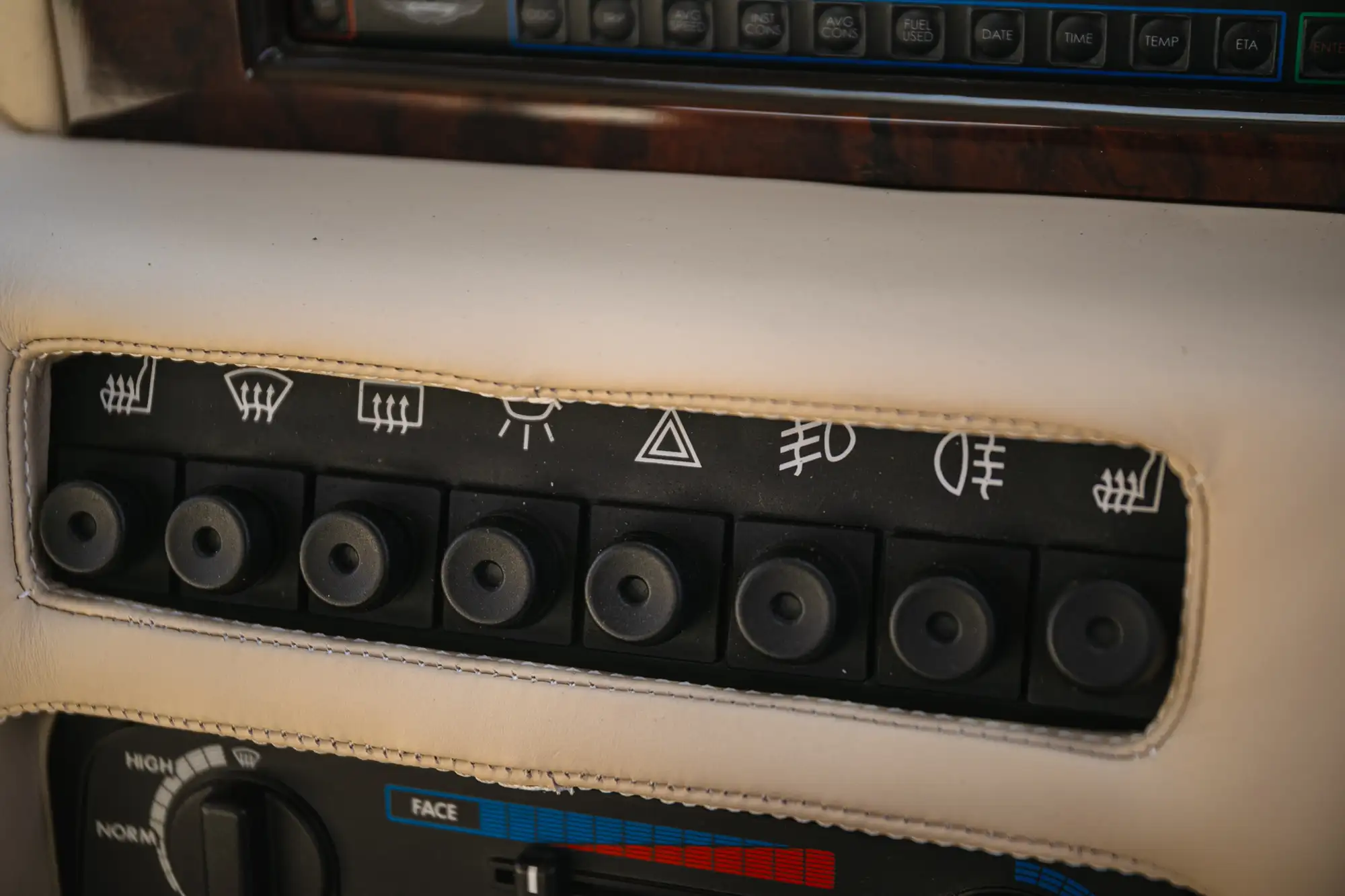 1990 Aston Martin Virage-Sold