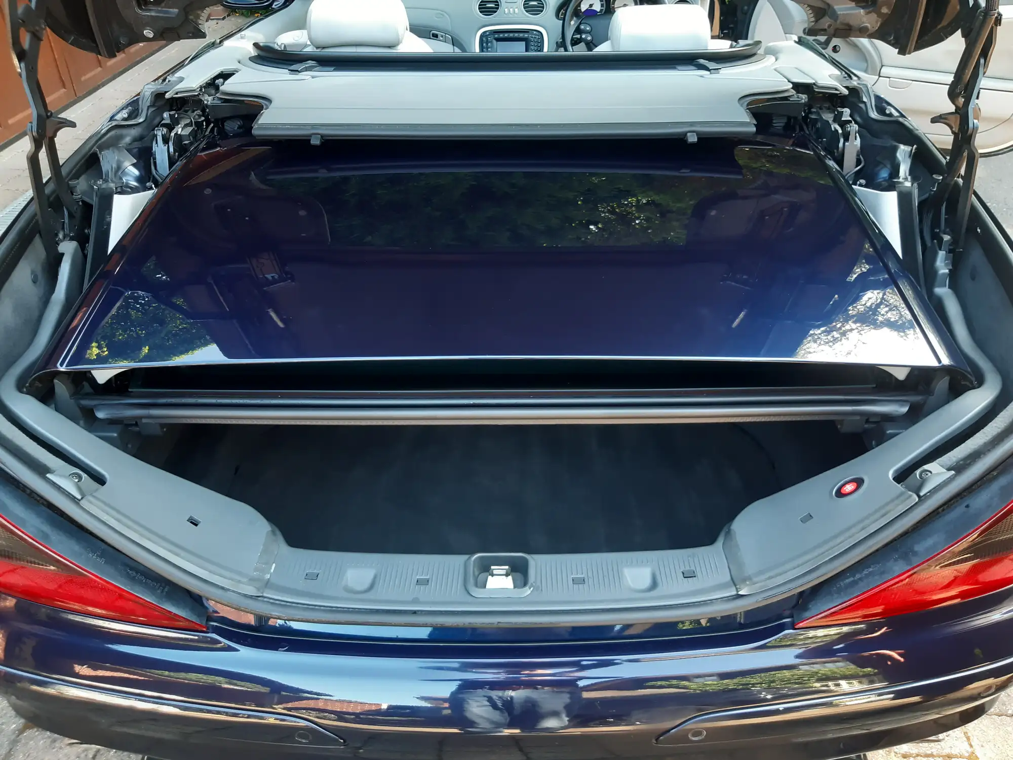 2003 Mercedes-Benz SL55 AMG (R230)-Sold