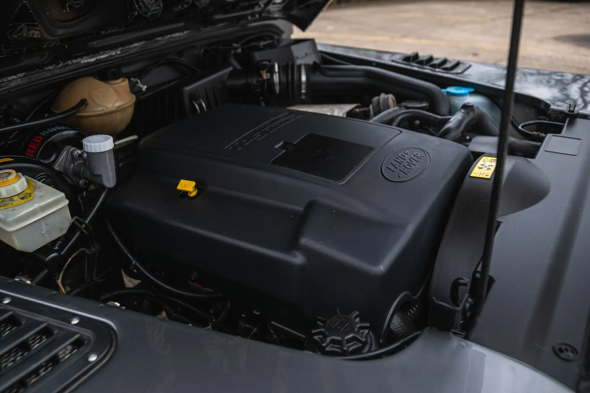 2002 Land Rover Defender 110 TD5 Double-Cab 2.5L-For Sale