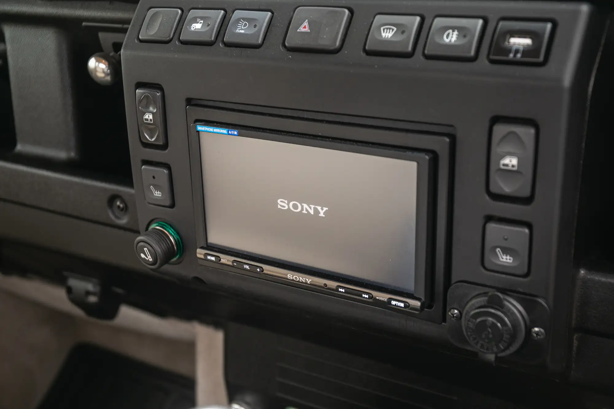 2002 Land Rover Defender 110 TD5 Double-Cab 2.5L-For Sale