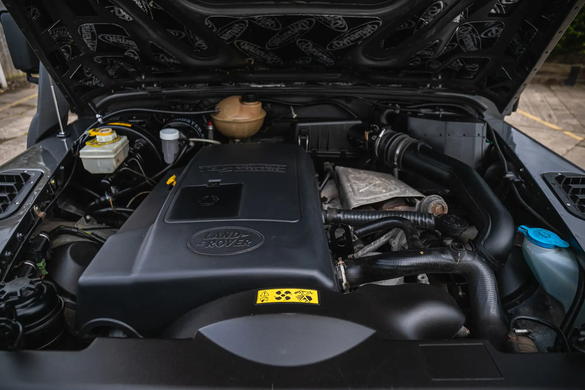 2002 Land Rover Defender 110 TD5 Double-Cab 2.5L-For Sale