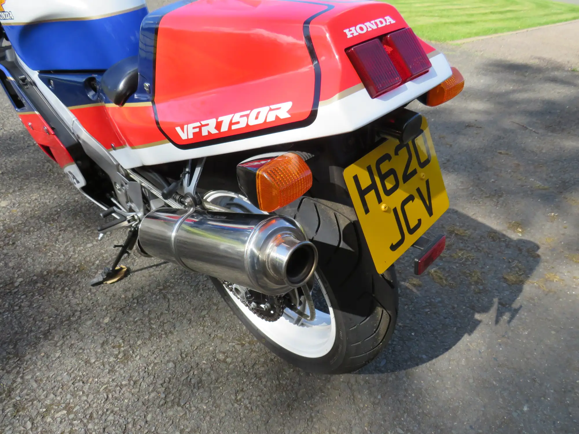 1991 Honda VFR750R Type RC30 748cc-Sold