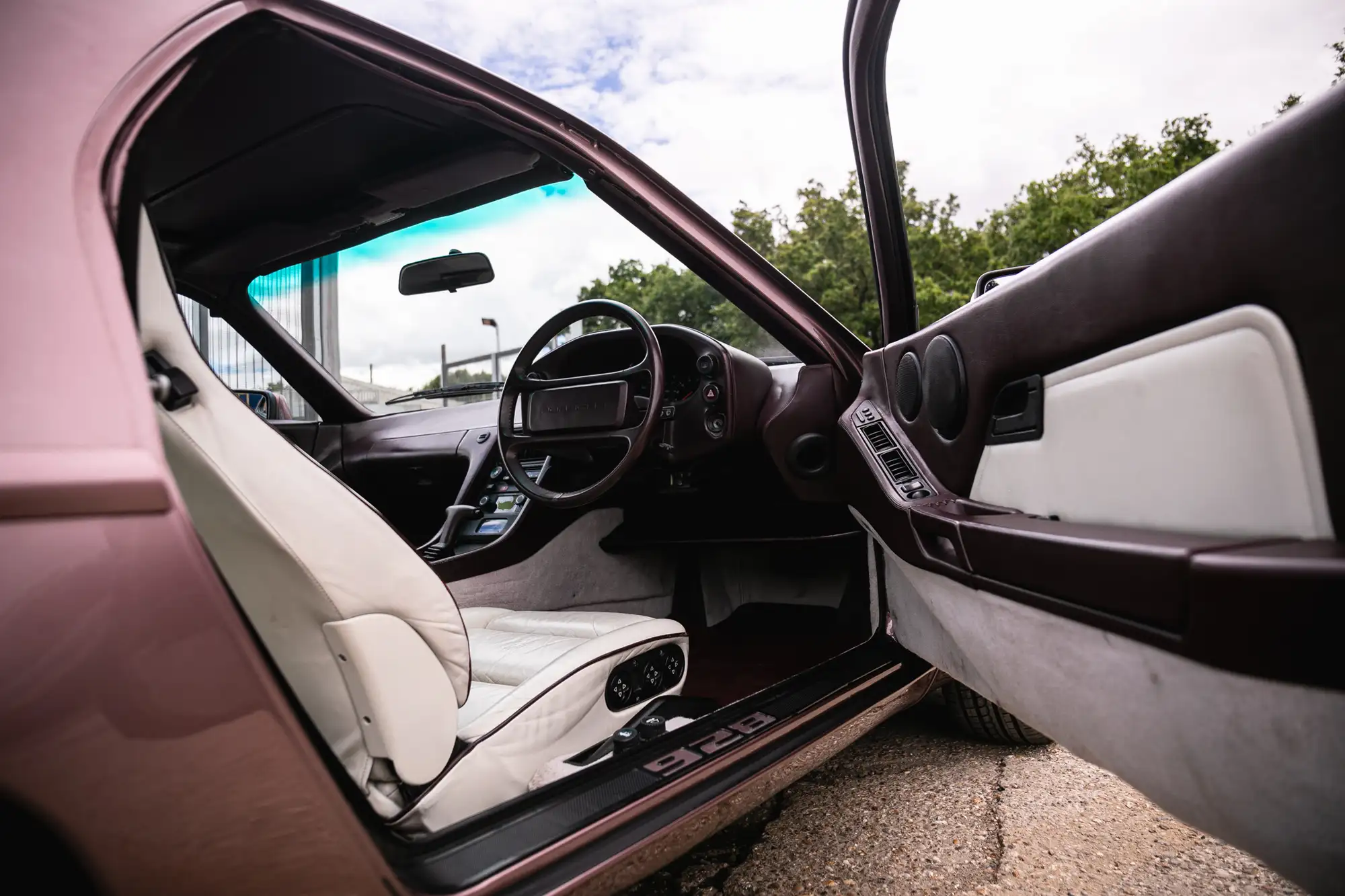 1987 Porsche 928 S4-Sold