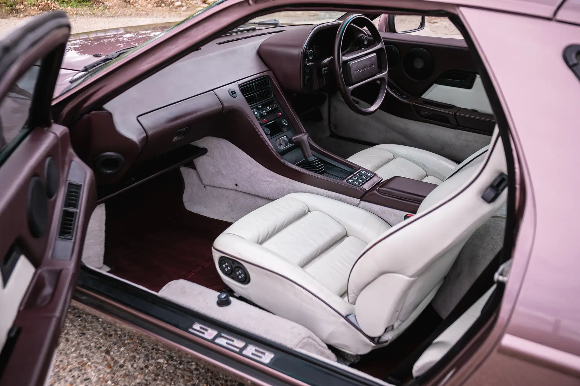 1987 Porsche 928 S4-Sold