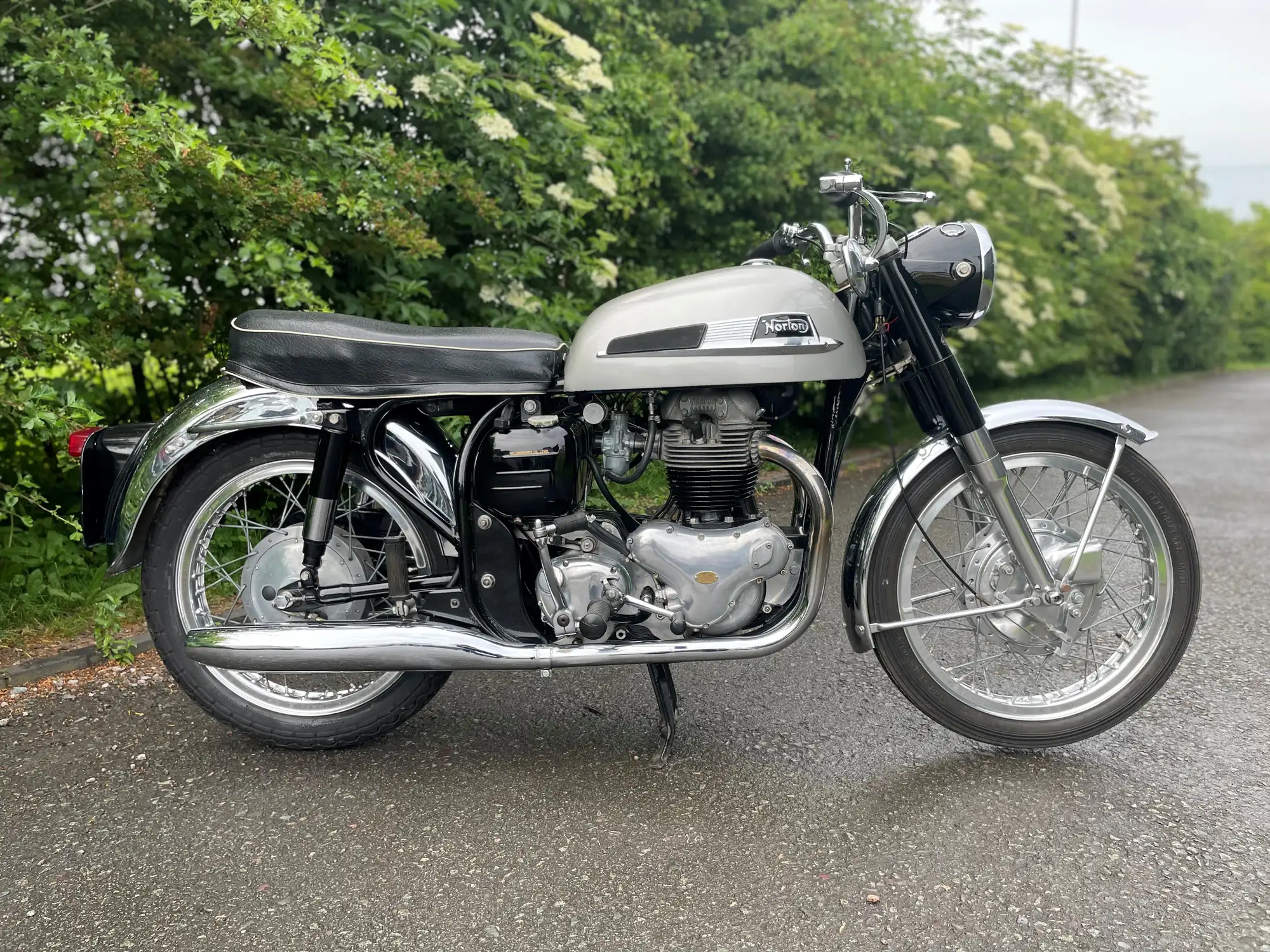 1961 Norton Dominator 99 597cc-Sold