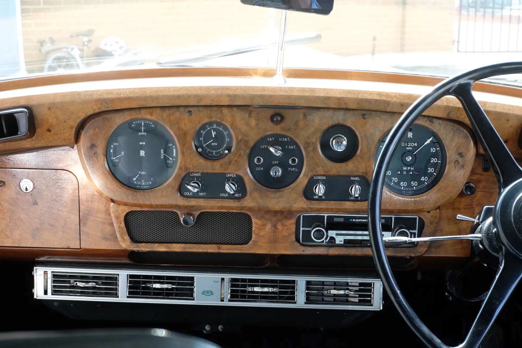 1961 Rolls-Royce Silver Cloud II-Sold