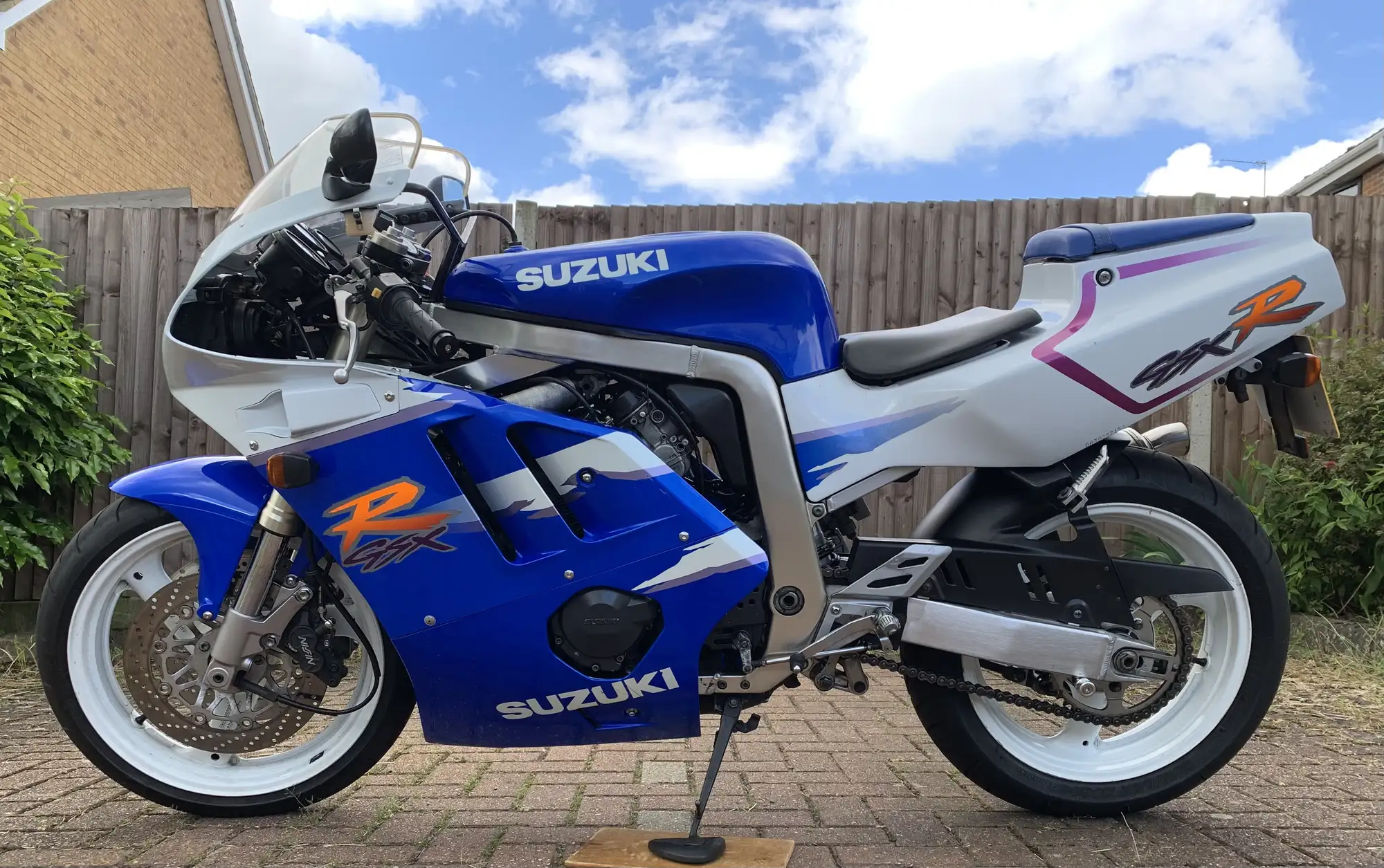 1996 Suzuki GSX-R400RS 398cc-Sold