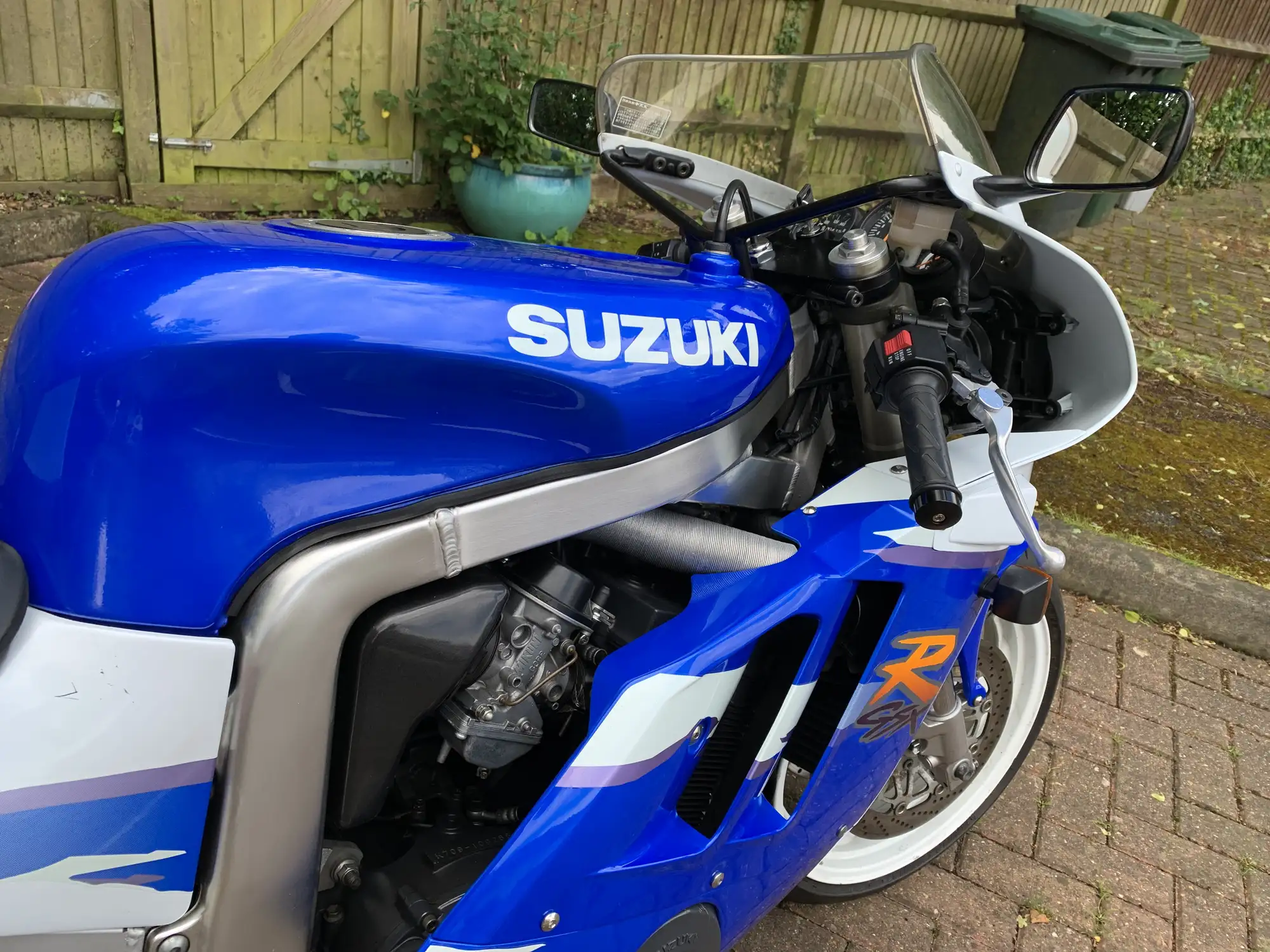 1996 Suzuki GSX-R400RS 398cc-Sold