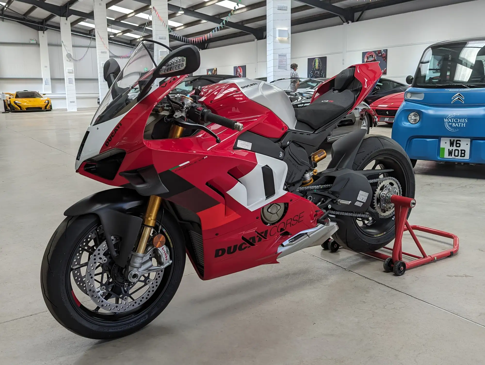 2023 Ducati Panigale V4R 998cc-For Sale