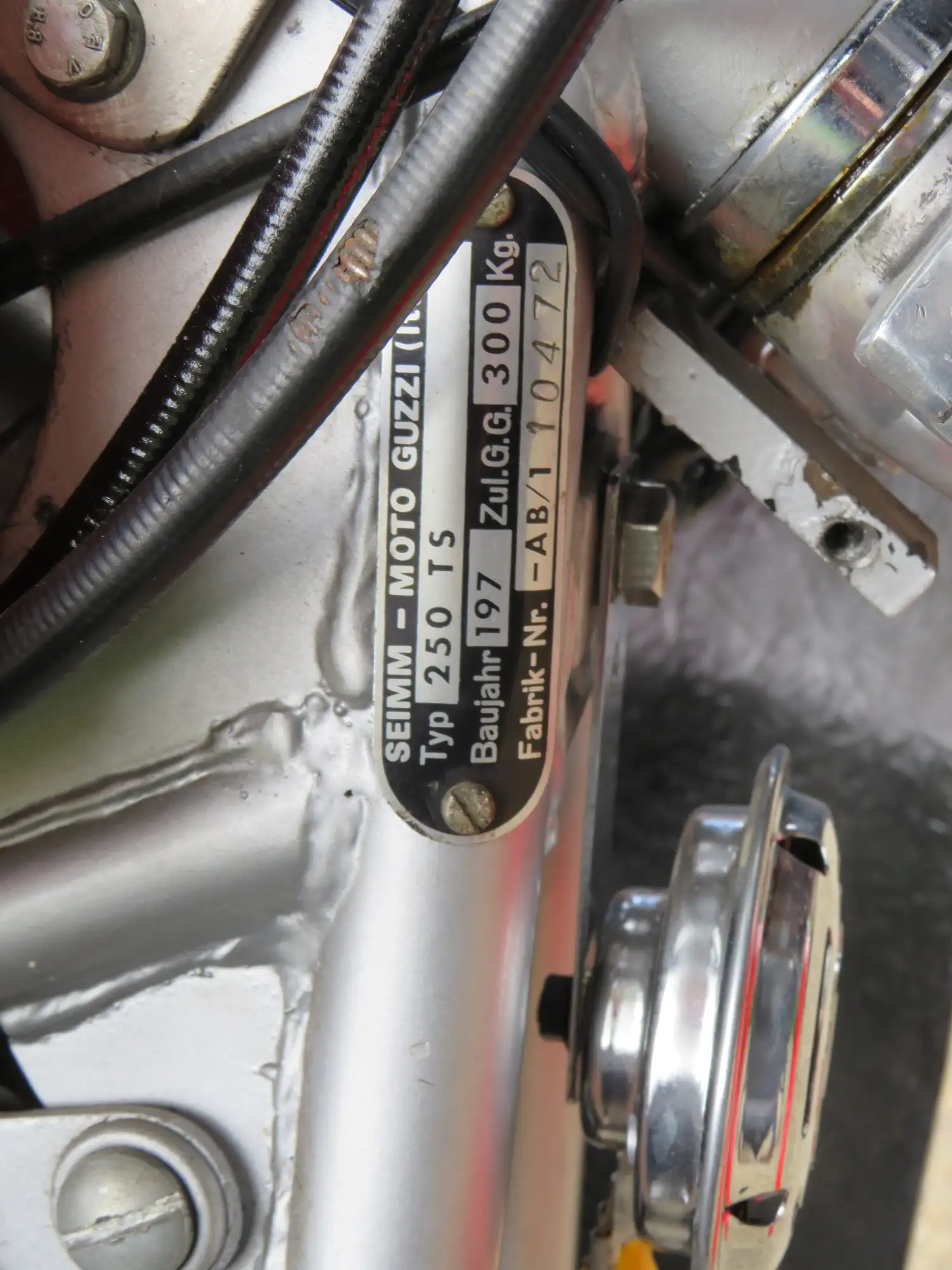 1974 Moto Guzzi 250TS 