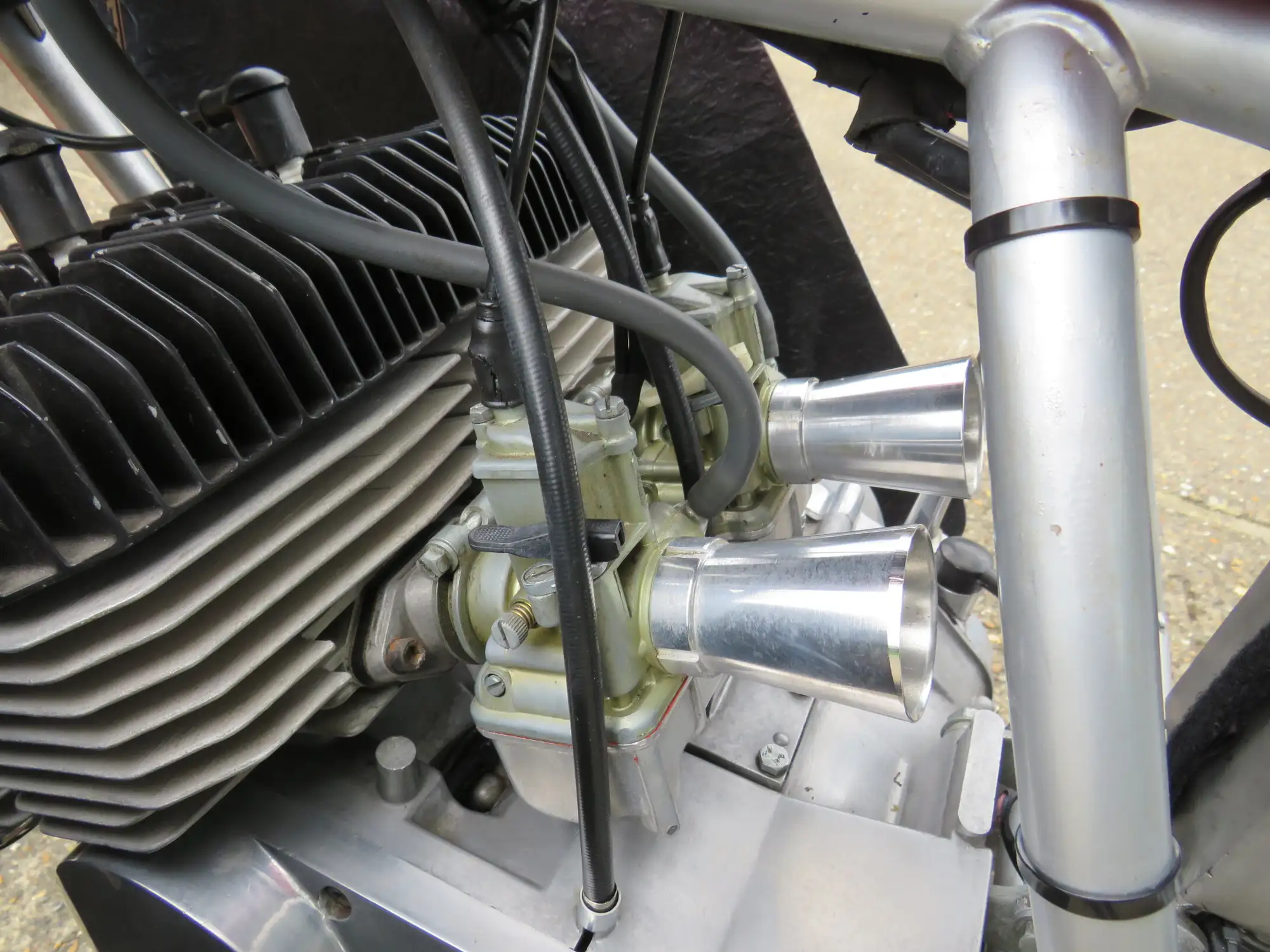 1974 Moto Guzzi 250TS 