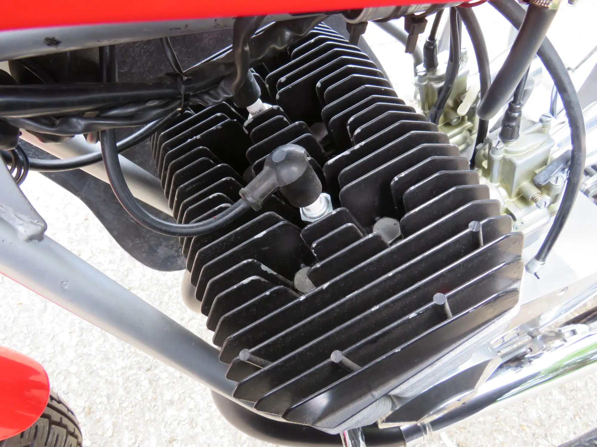 1974 Moto Guzzi 250TS 