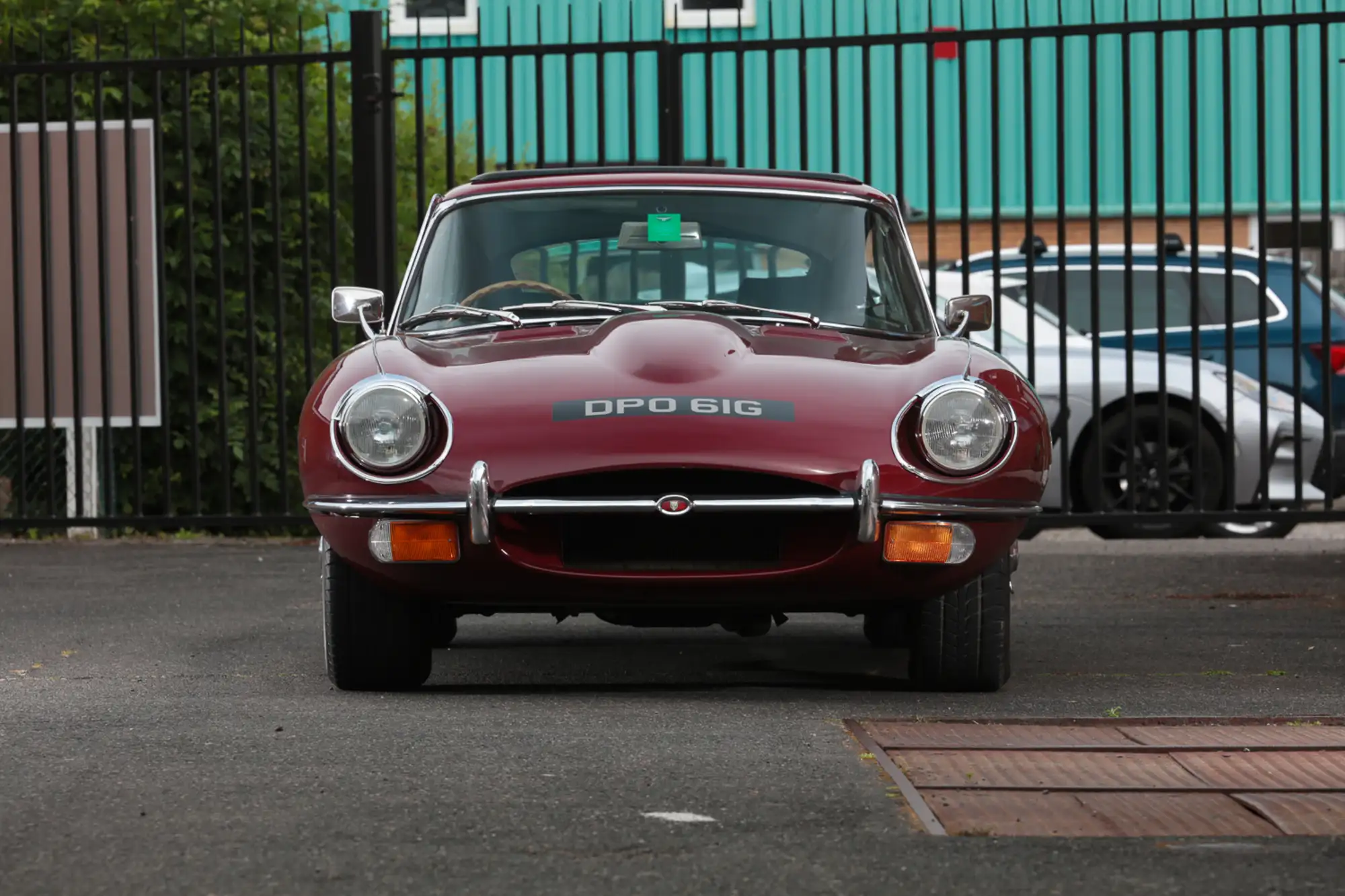 1969 Jaguar E-Type Series 2 Coupé-Sold