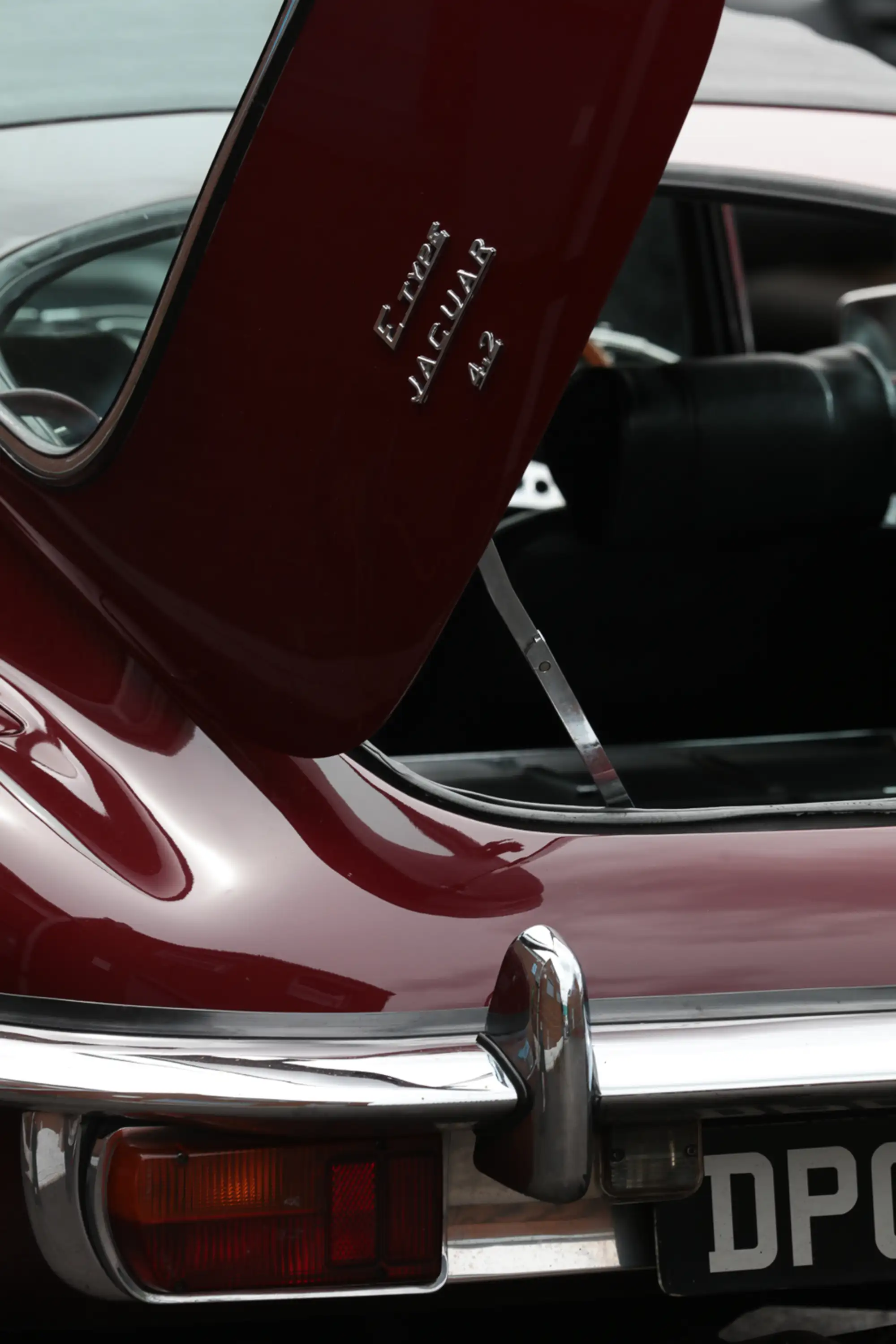 1969 Jaguar E-Type Series 2 Coupé-Sold