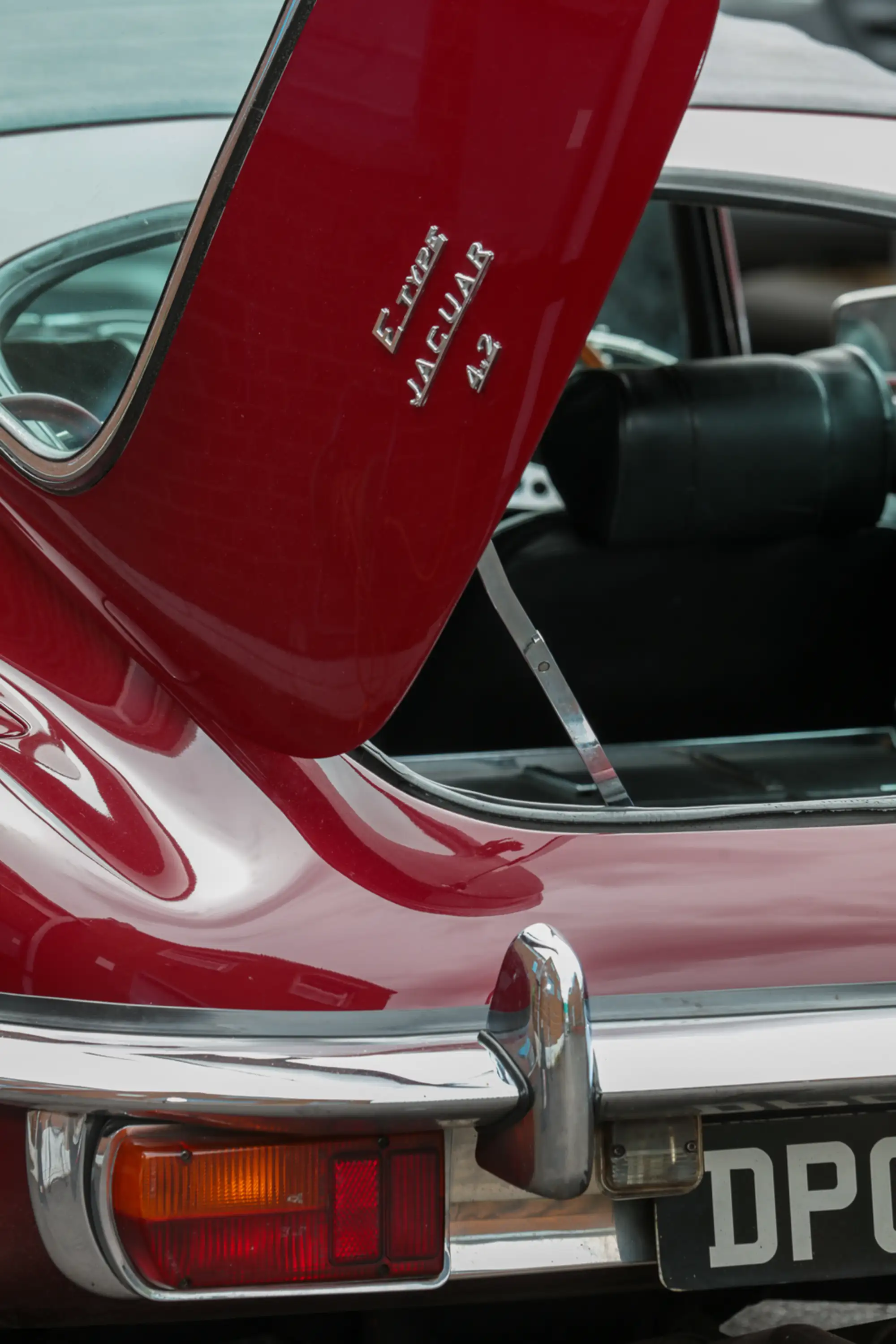1969 Jaguar E-Type Series 2 Coupé-Sold
