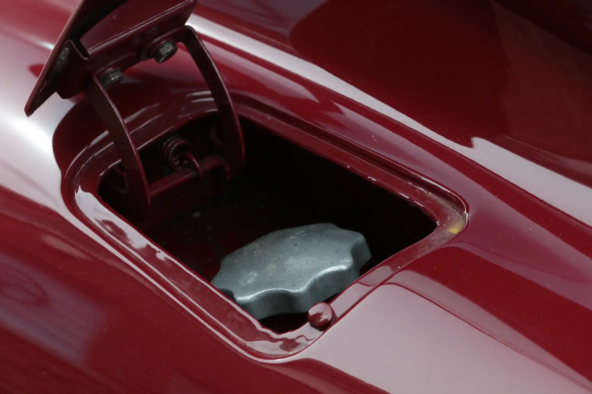 1969 Jaguar E-Type Series 2 Coupé-Sold