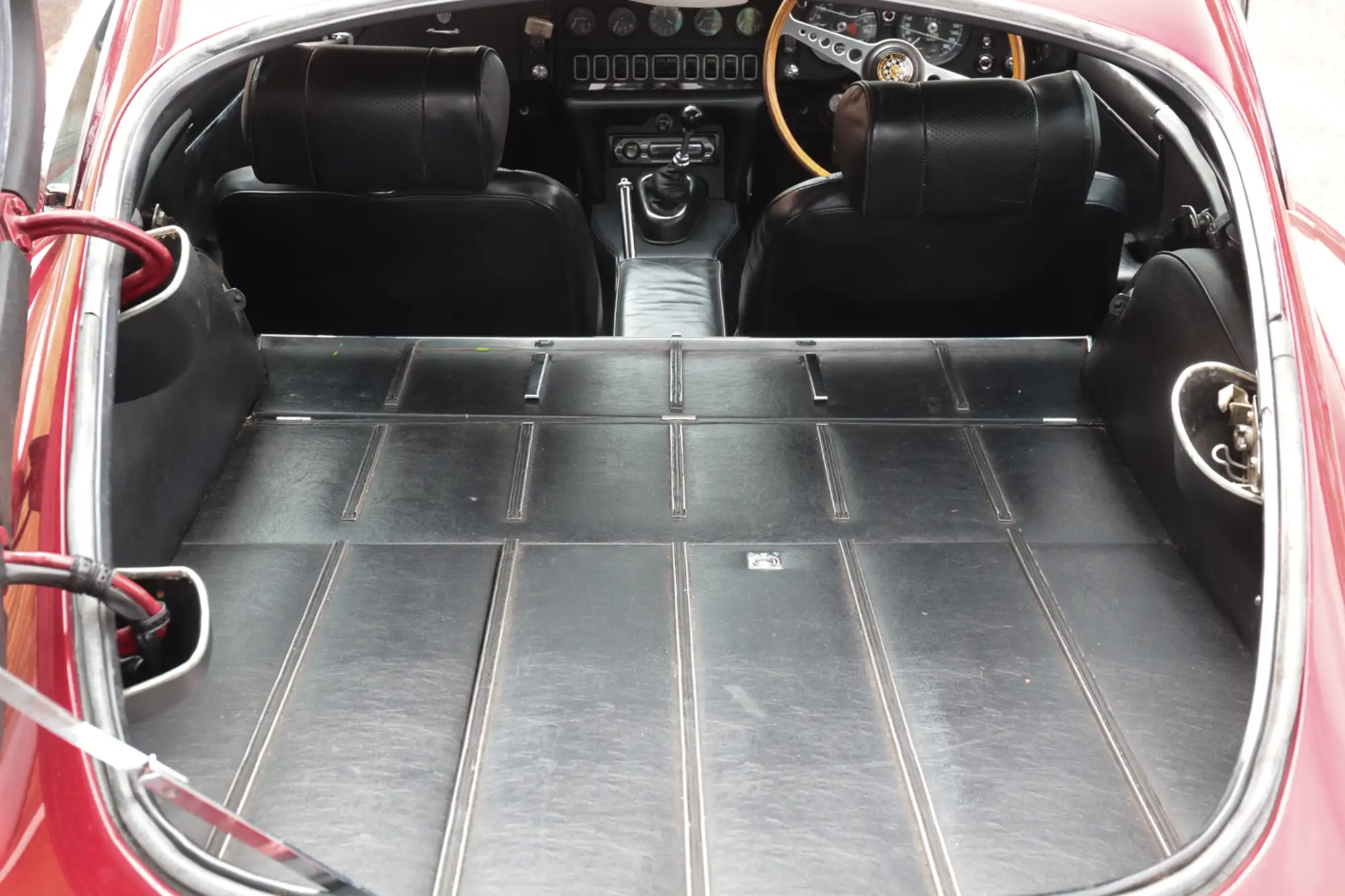 1969 Jaguar E-Type Series 2 Coupé-Sold