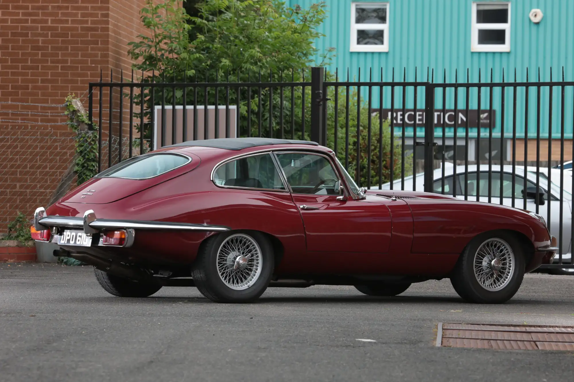 1969 Jaguar E-Type Series 2 Coupé-Sold