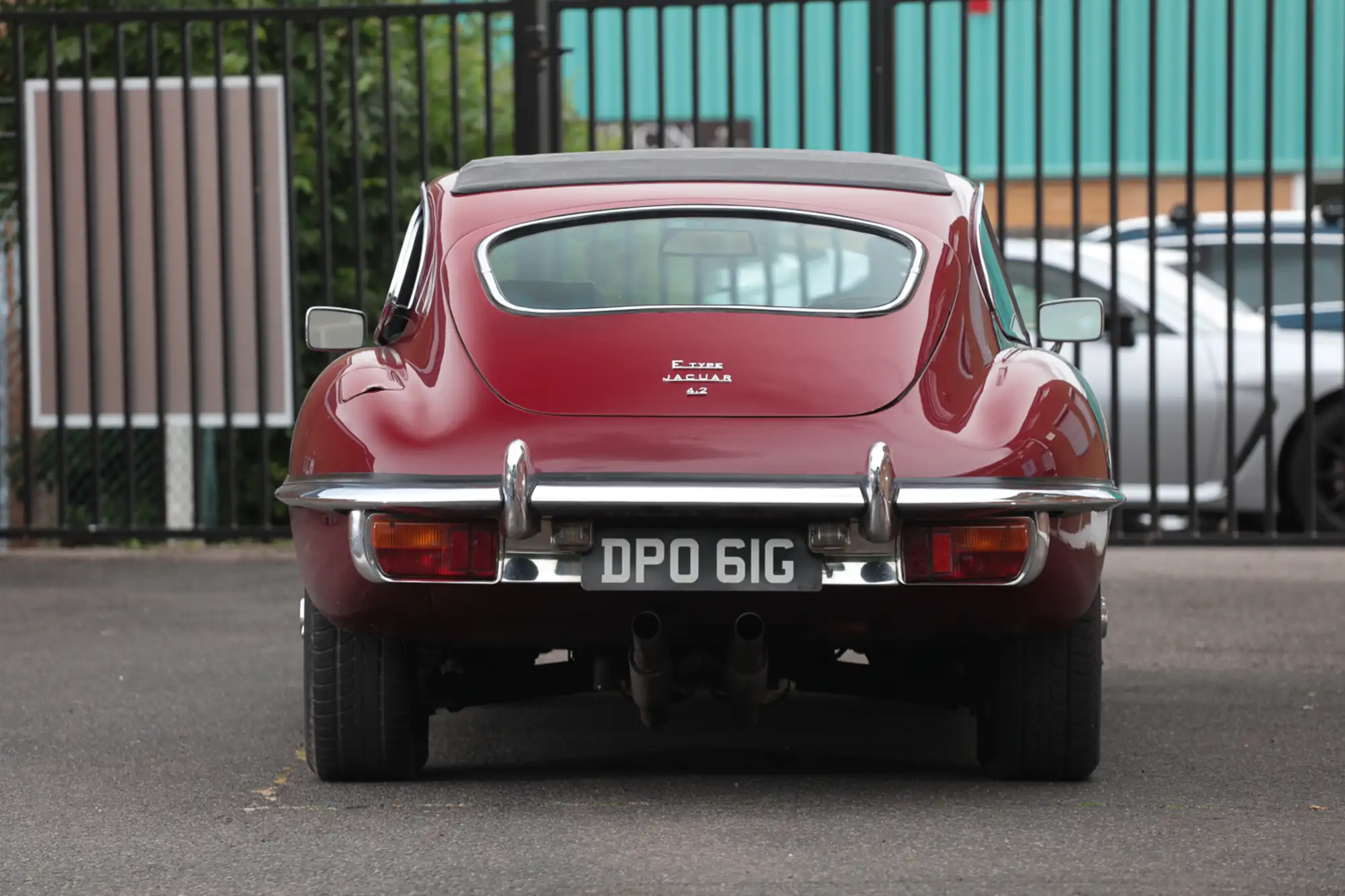 1969 Jaguar E-Type Series 2 Coupé-Sold